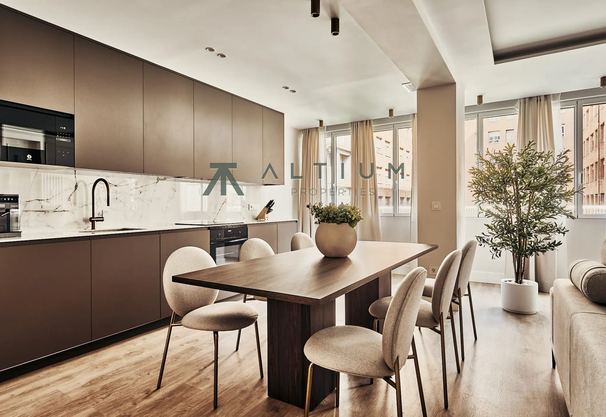 Interior en Lista — Tres dormitorios y cocina cuidada en Lista (10 de 23)