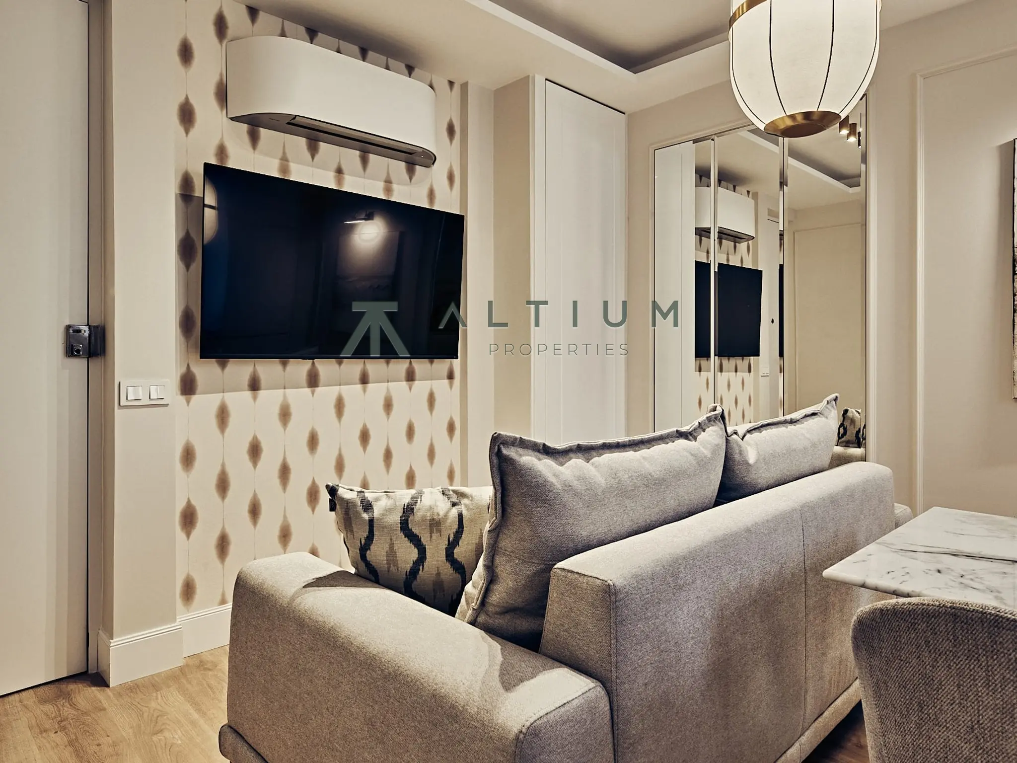 57 m² con una distribución sorprendentemente completa en Castellana