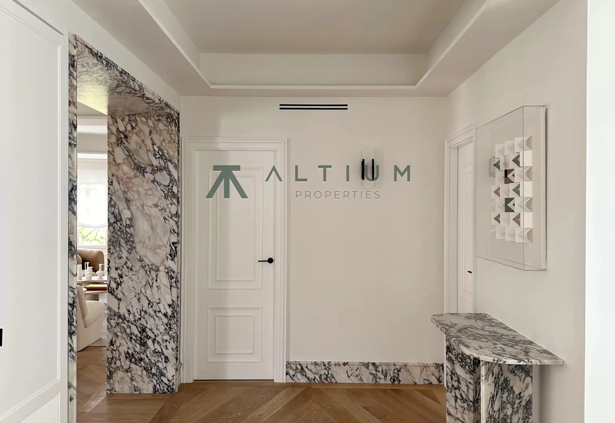 Una quinta planta exterior con vistas despejadas en Lista