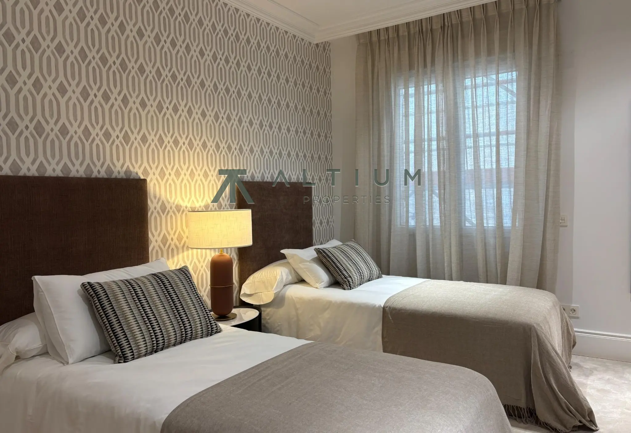 Once ventanas y cinco suites en una sexta planta de Goya