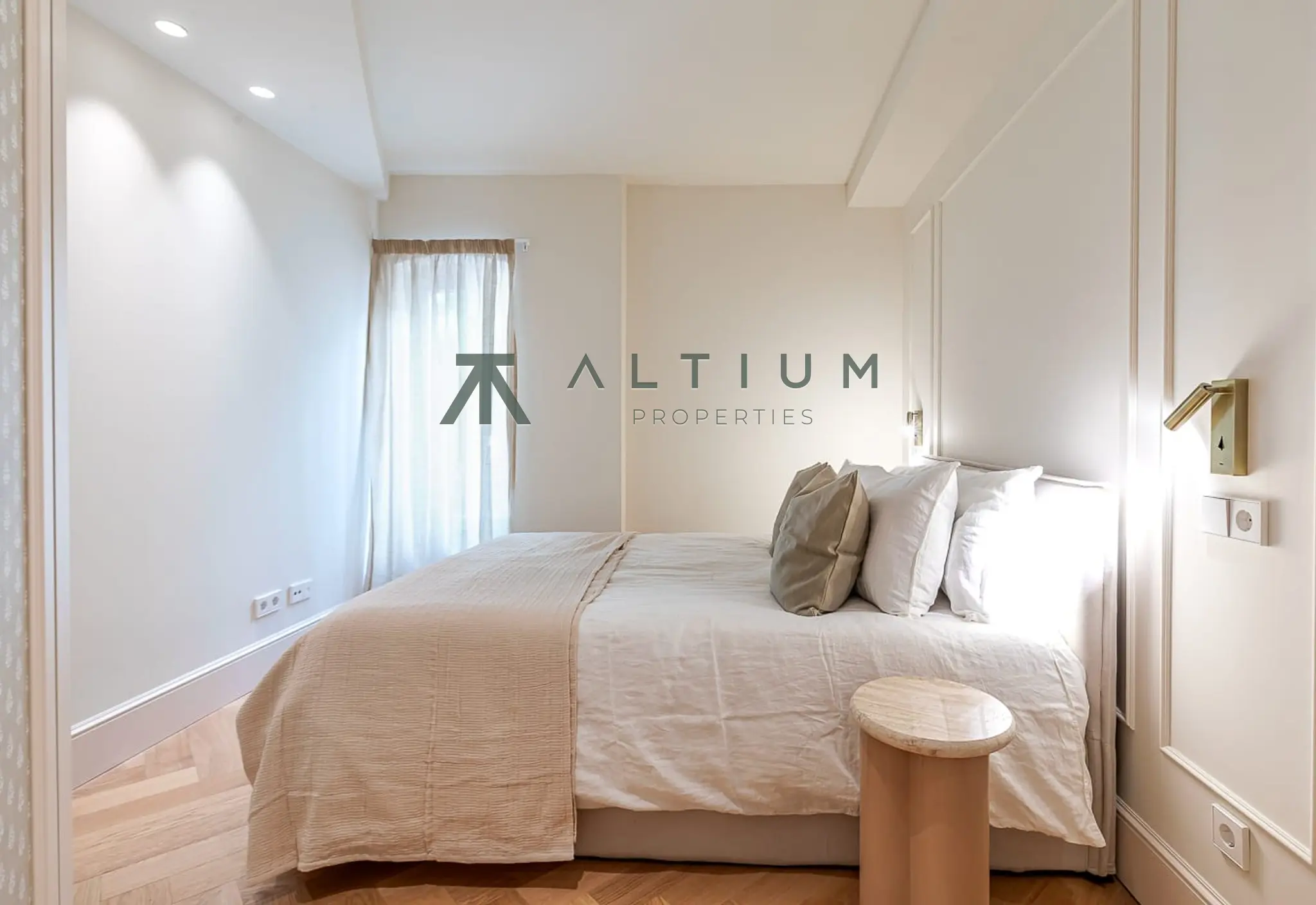 Interior en Goya — Luz sur y equilibrio residencial en Goya (41 de 42)