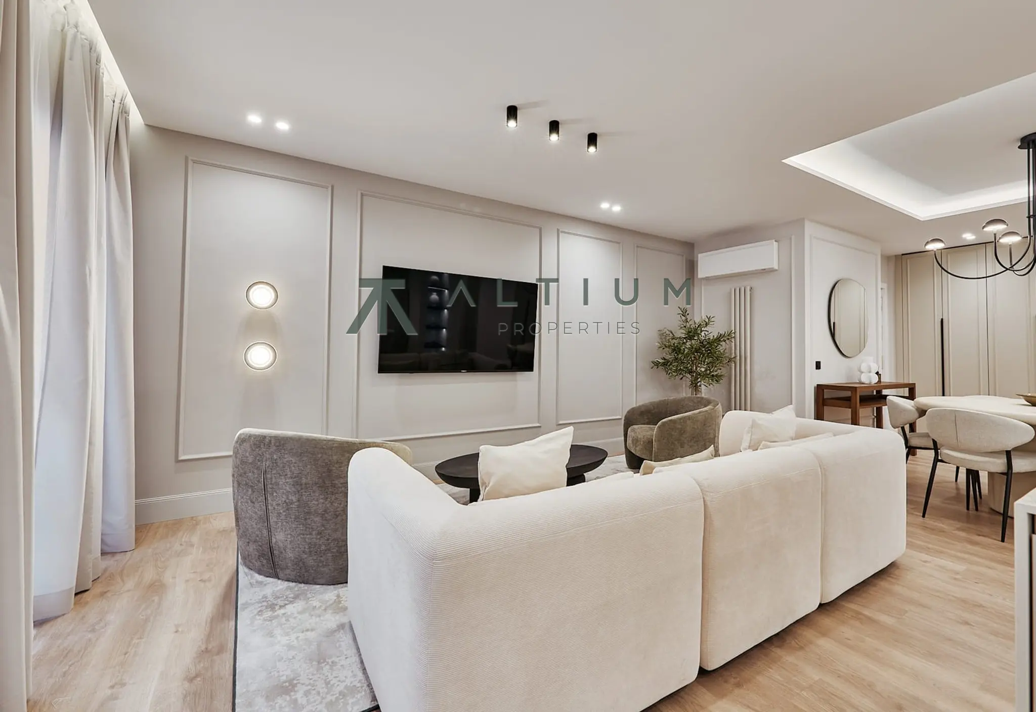 Piso de 3 dormitorios y 120 m2 en Barrio de Salamanca - Lista en venta — Luz continua y bienestar en Lista