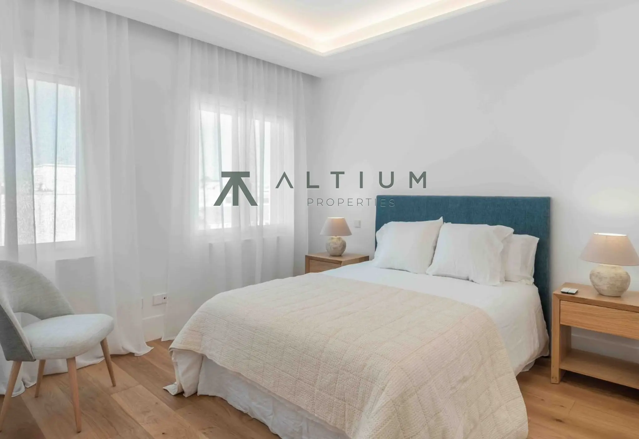 26 m² de terraza sobre los tejados de Recoletos