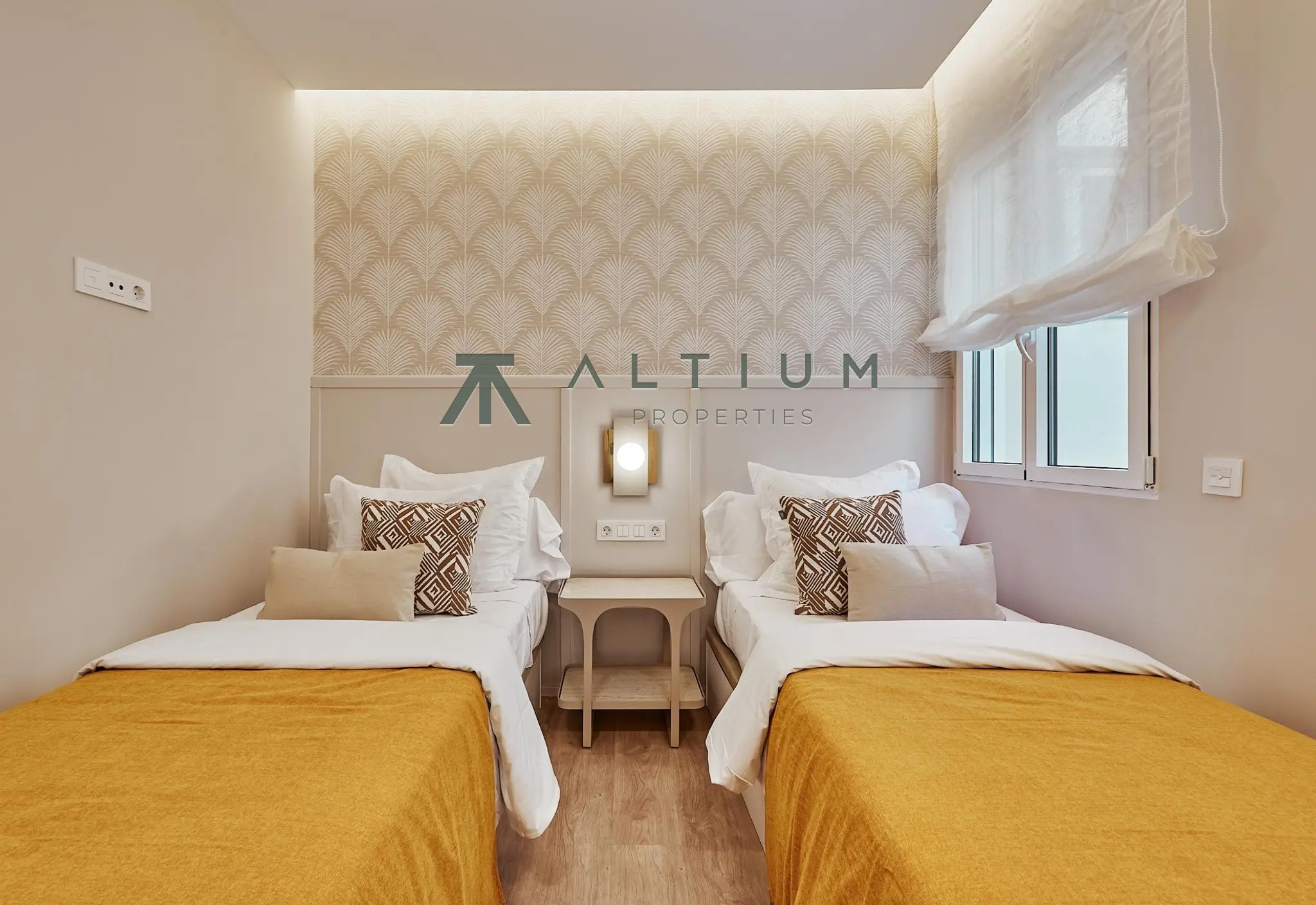 Interior en Palacio — Ático con terraza privada en el centro de Madrid (21 de 44)