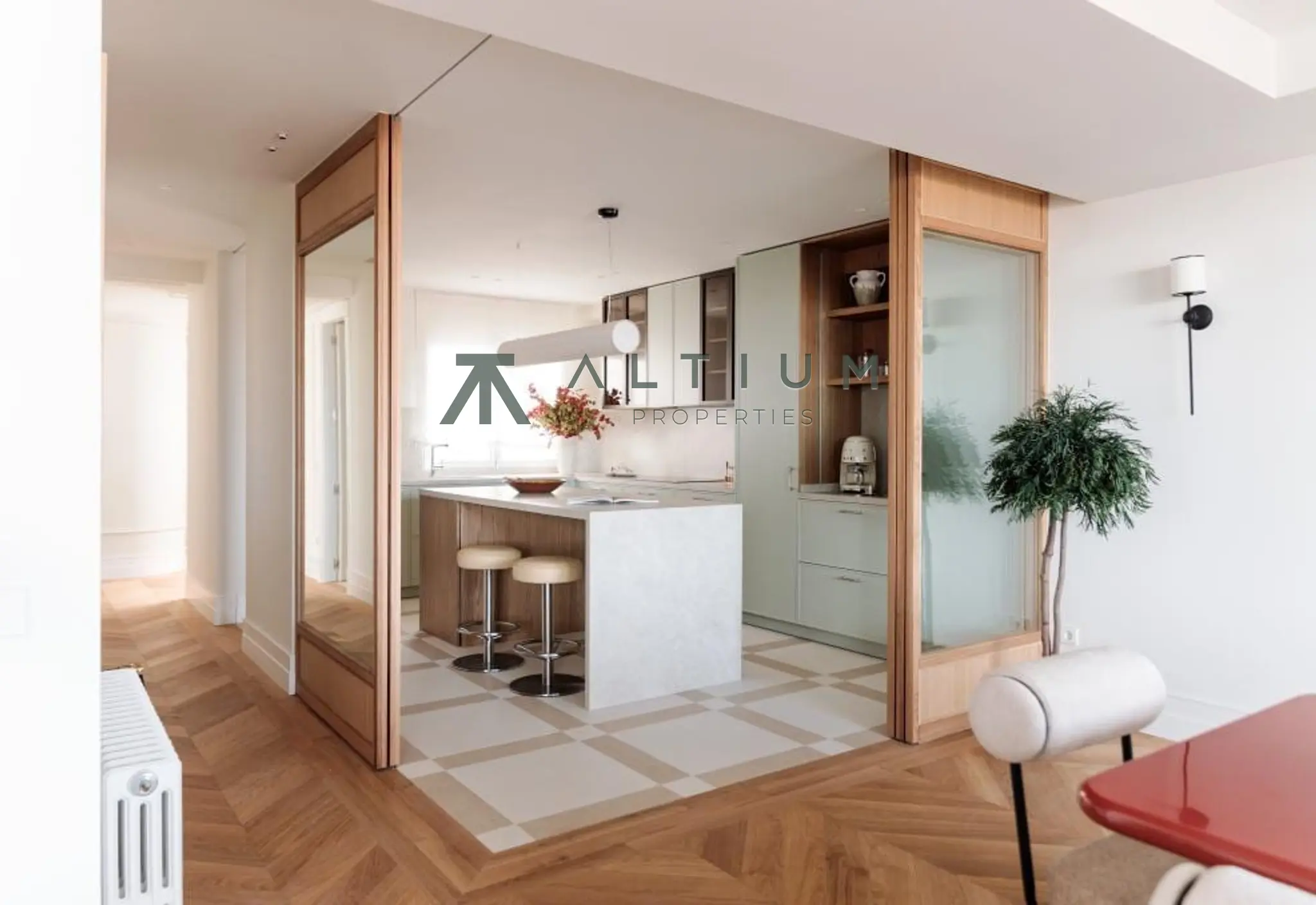 Octava planta, terraza sur y vistas abiertas en Lista