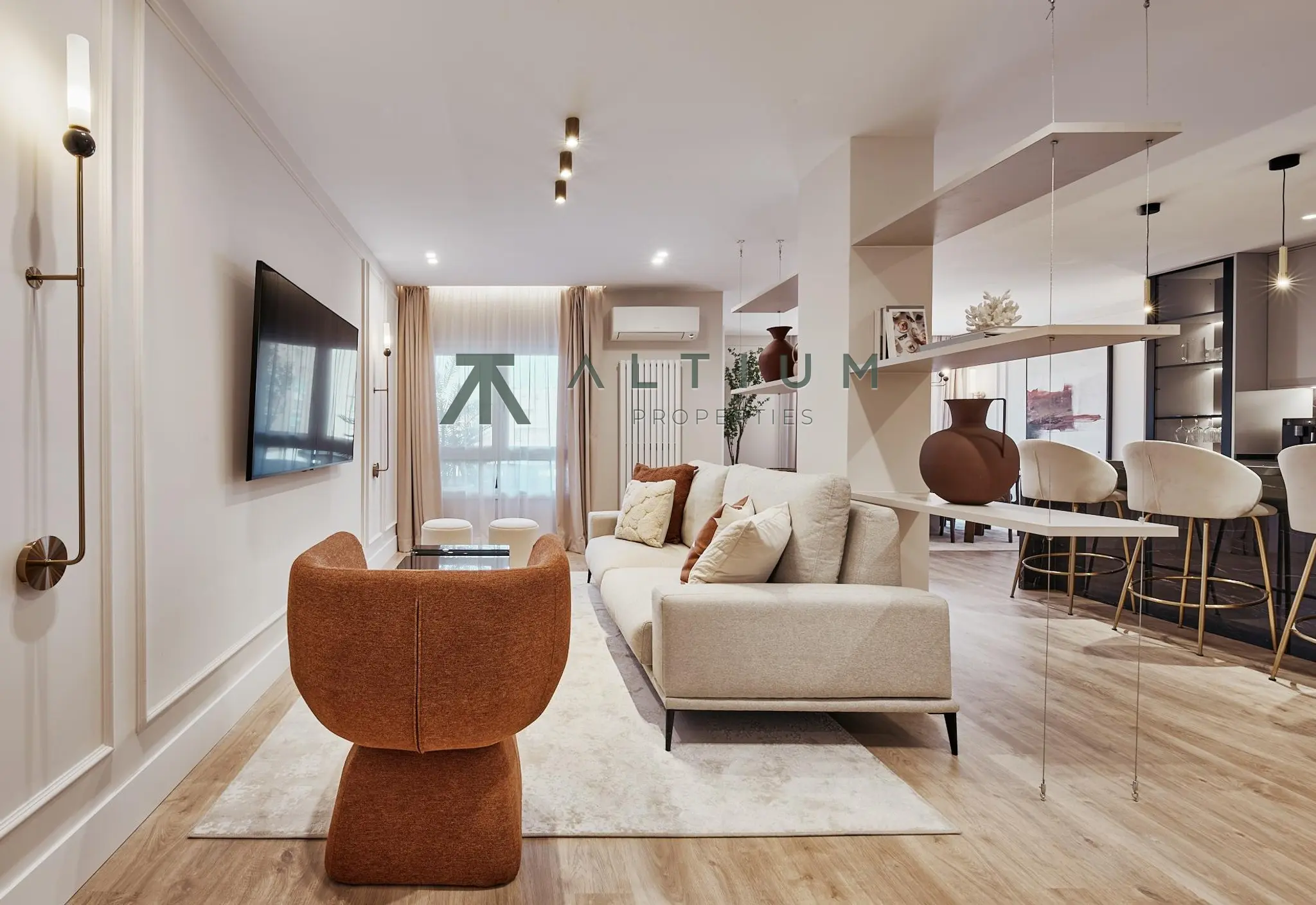 Piso de 3 dormitorios y 253 m2 en Barrio de Salamanca - Castellana en venta — Sexta planta, luz y escala residencial en Castellana