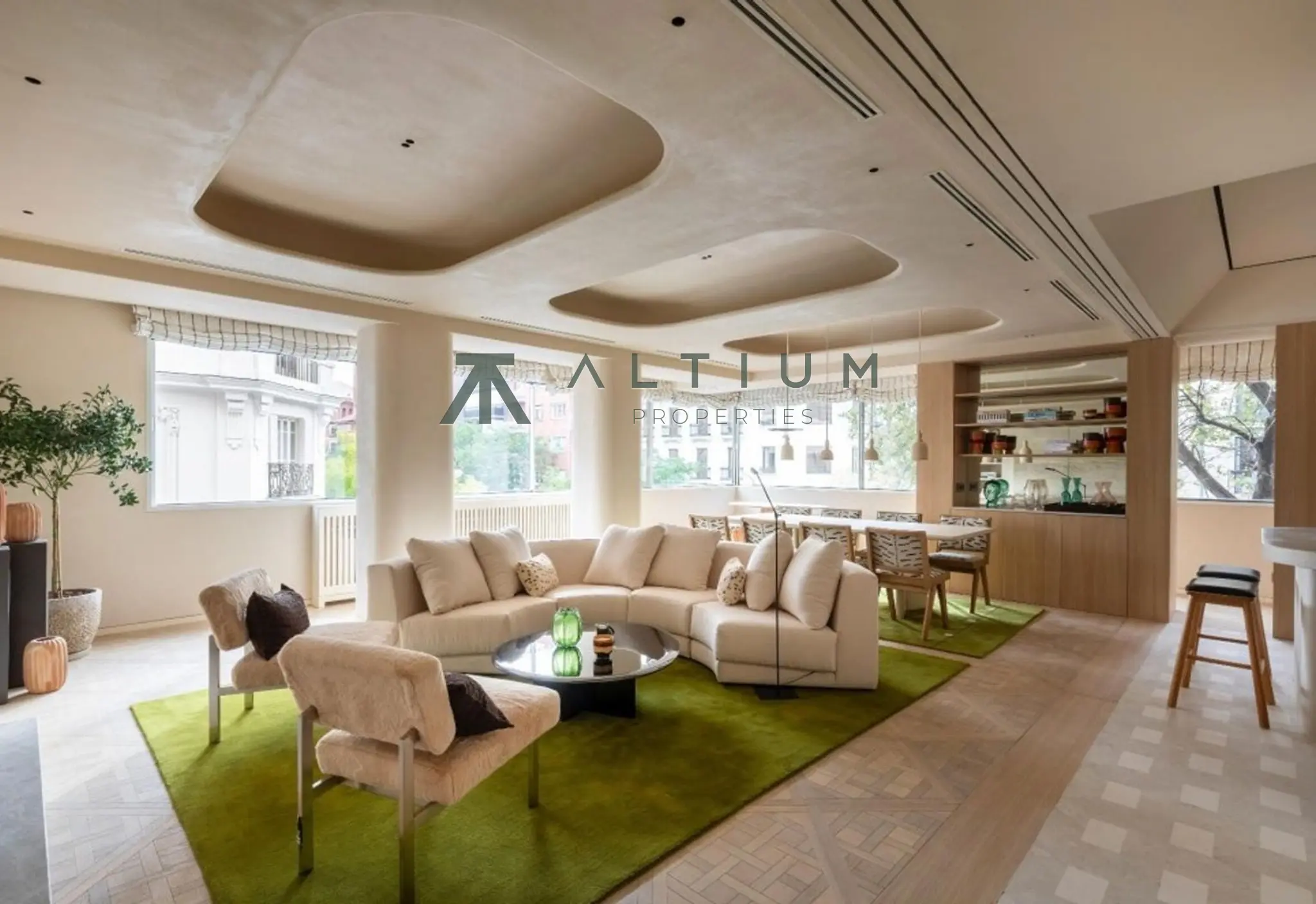 Piso de 3 dormitorios y 218 m2 en Barrio de Salamanca - Castellana en venta — Amplitud, terraza y vida sofisticada en Castellana