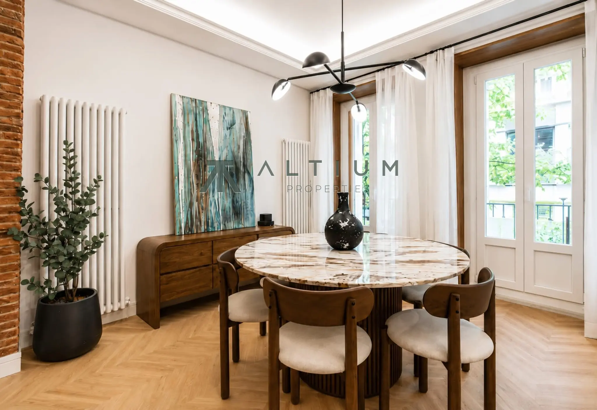 Interior en Goya — Arquitectura clásica y estilo contemporáneo en Lista (3 de 16)