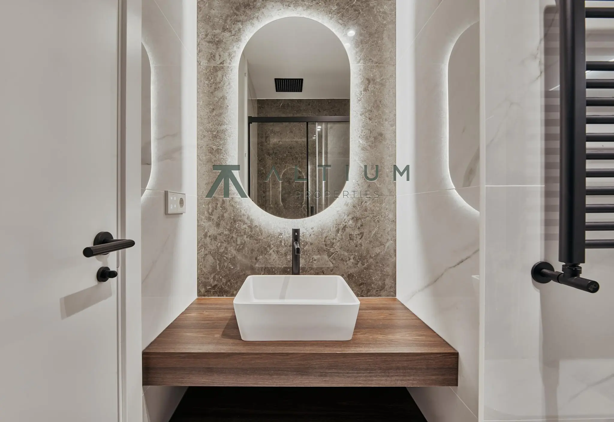 Interior en Jerónimos — Terraza y garaje en 180 m² junto al Retiro (31 de 37)
