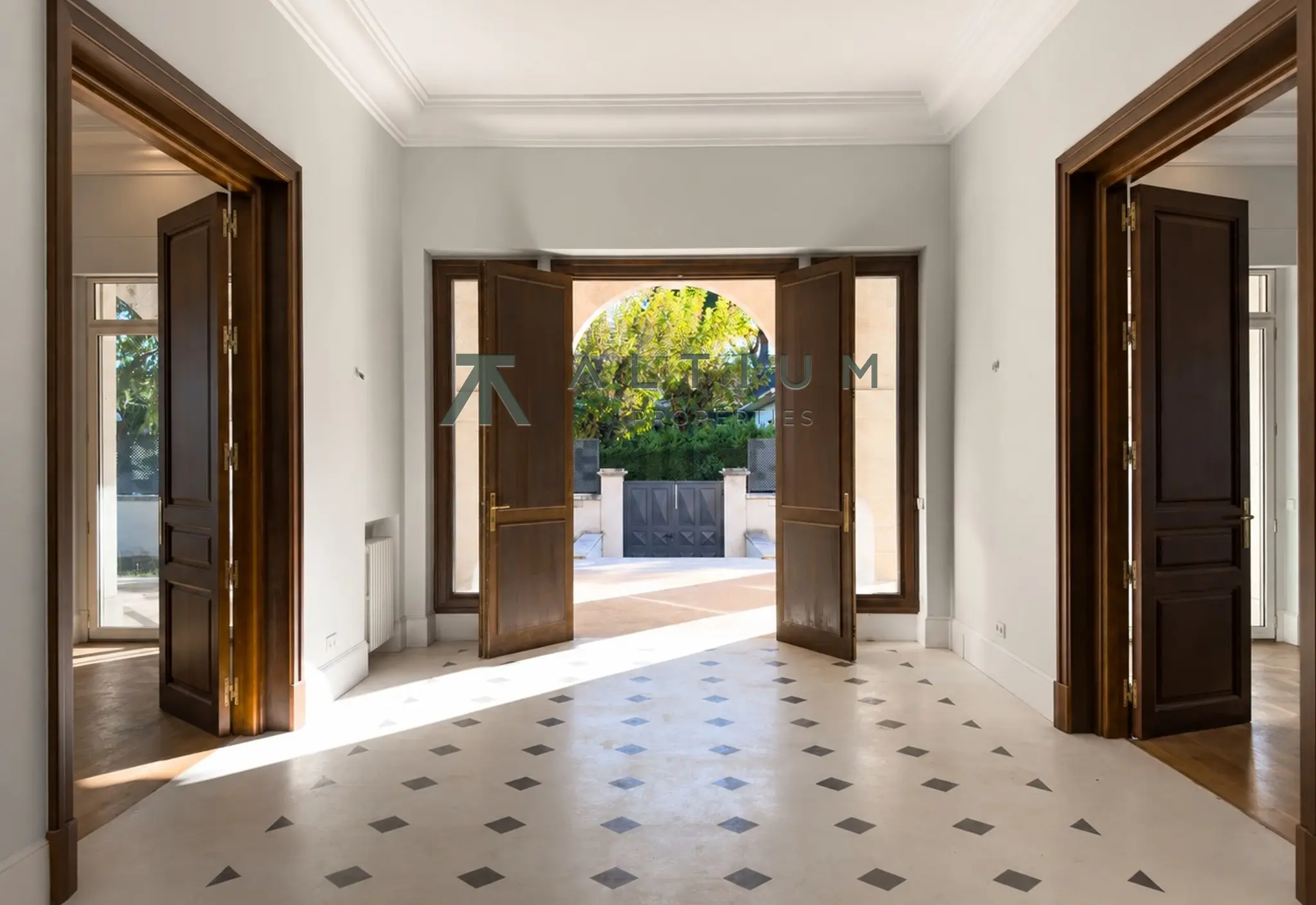La elegancia de un château francés reinterpretada en Madrid