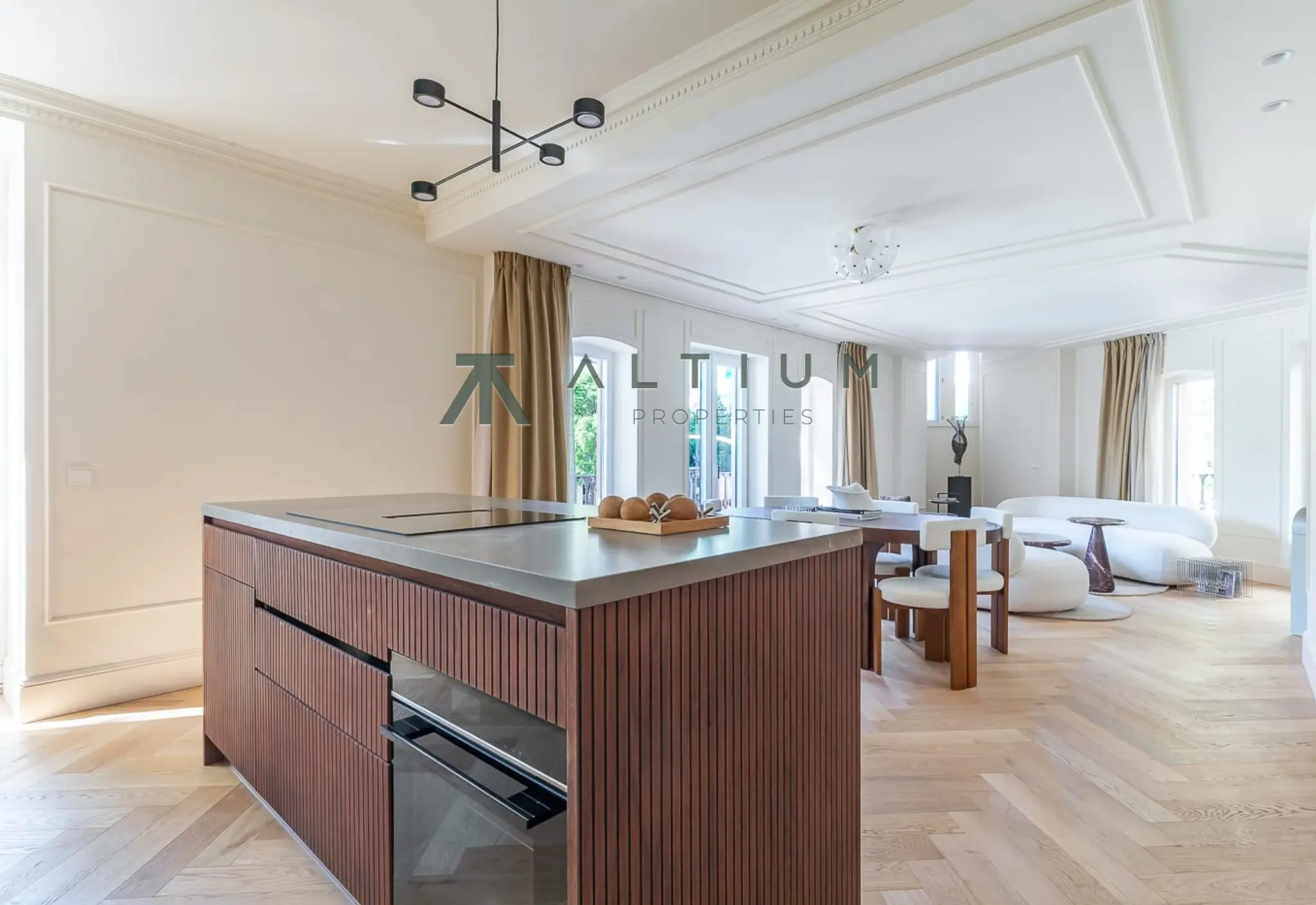 Interior en Goya — Luz sur y equilibrio residencial en Goya (10 de 42)