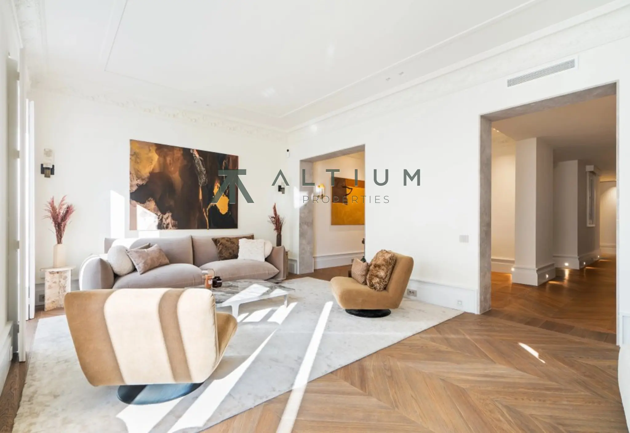 Arquitectura de 1926 y tecnología actual en 227 m²
