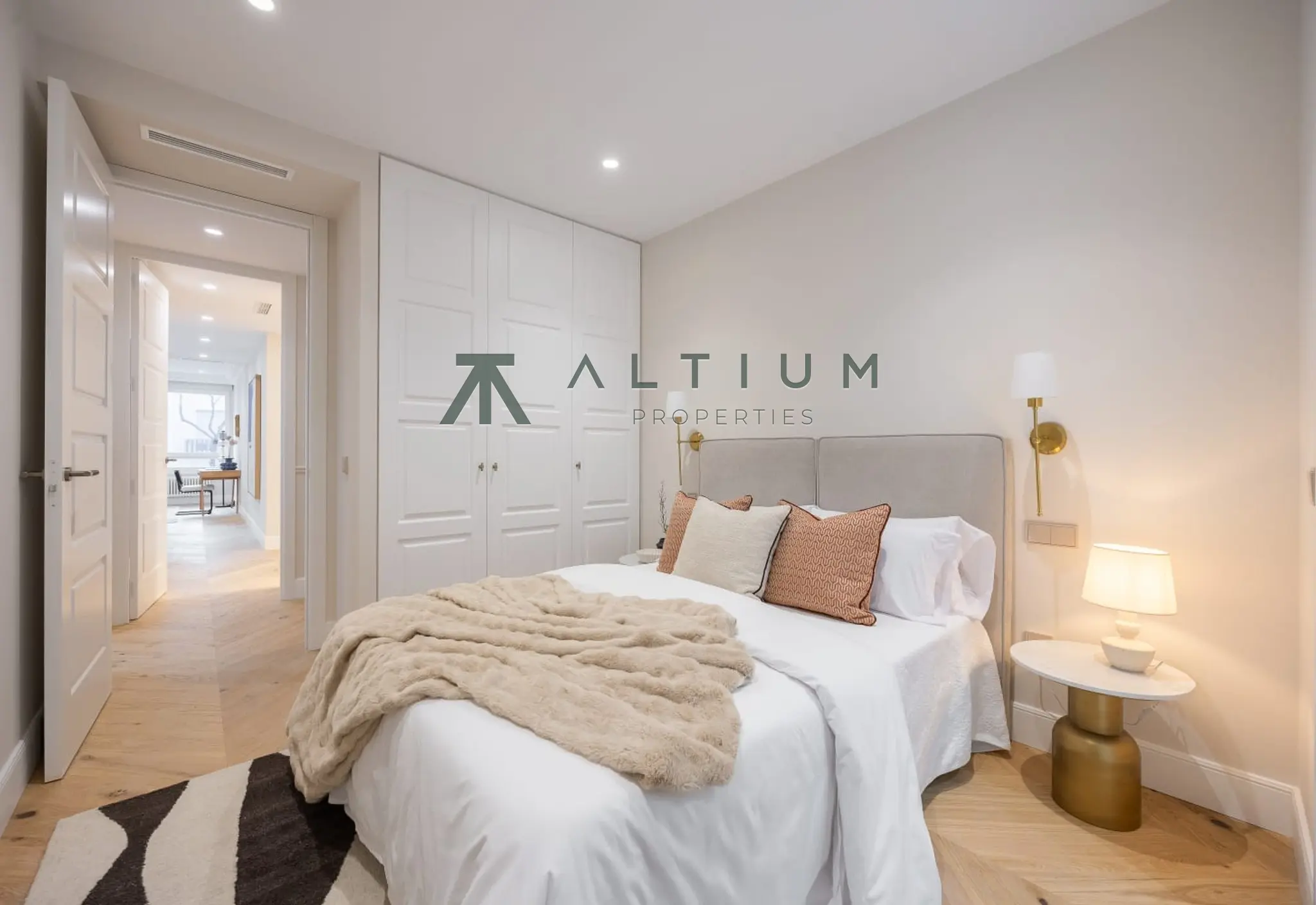 Más de 300 m² con terraza en Recoletos