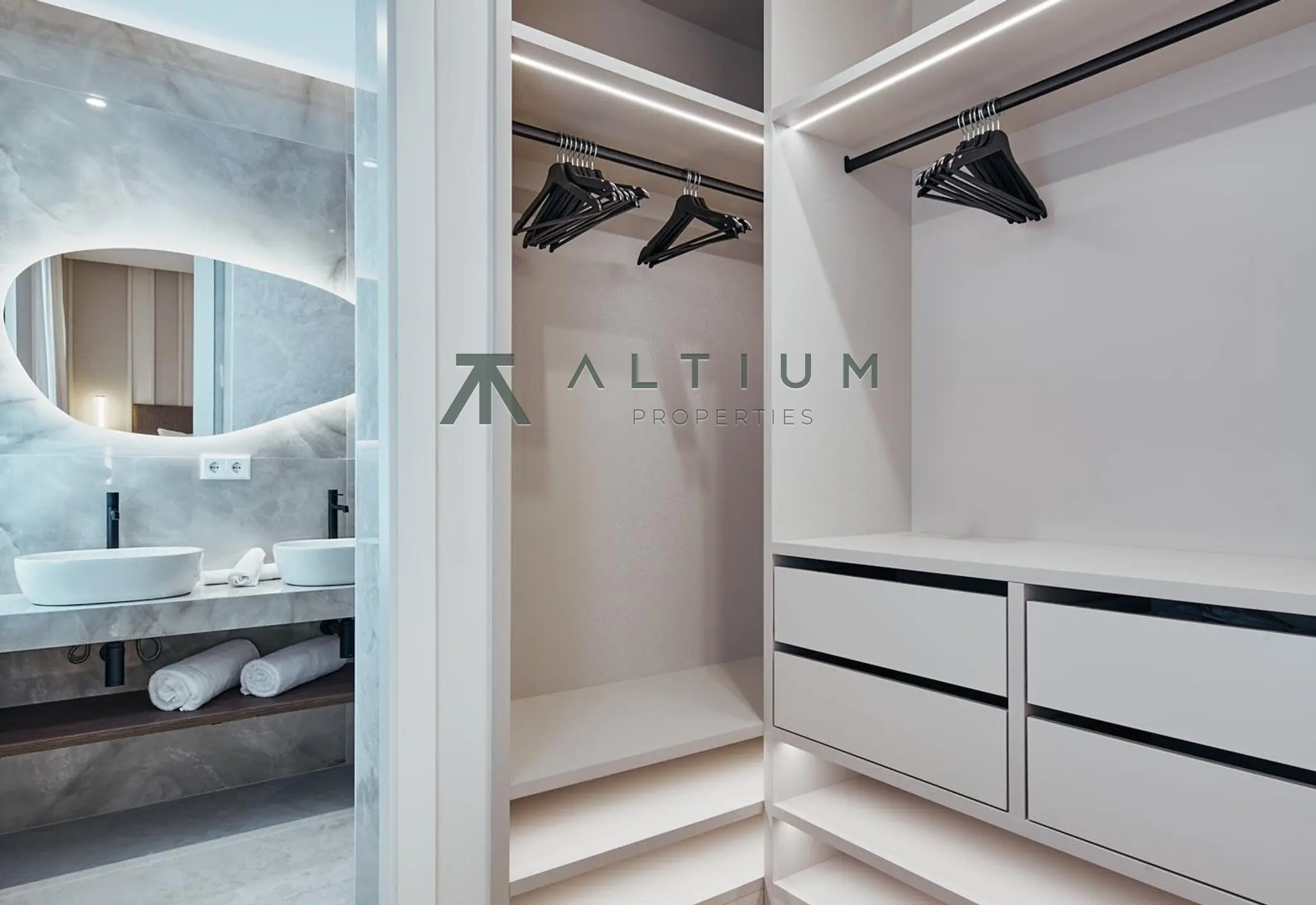 Interior en Lista — Amplitud interior y confort privado en Lista (13 de 30)