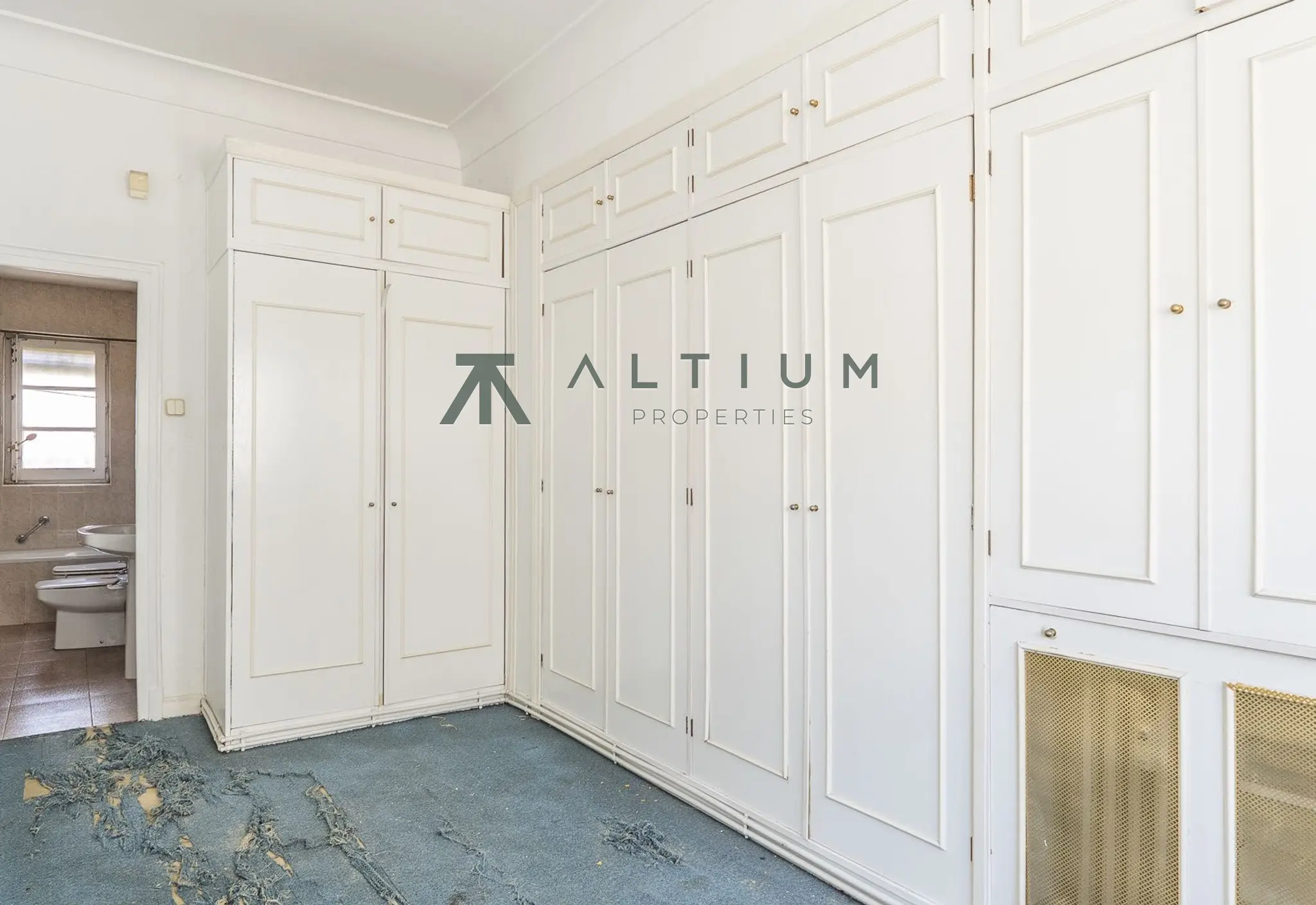 Un ático de 219 m² abierto a dos perspectivas de la ciudad