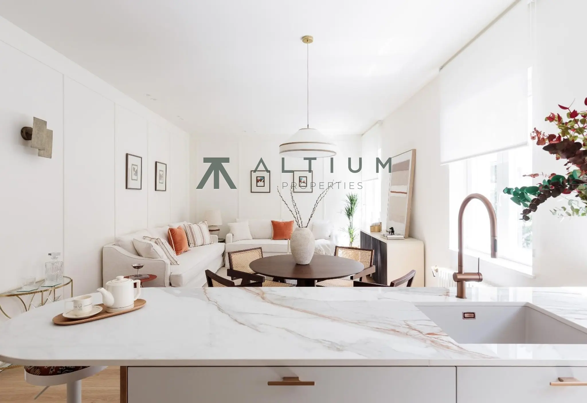 Interior en Lista — Calidez contemporánea en una finca clásica de Lista (3 de 33)