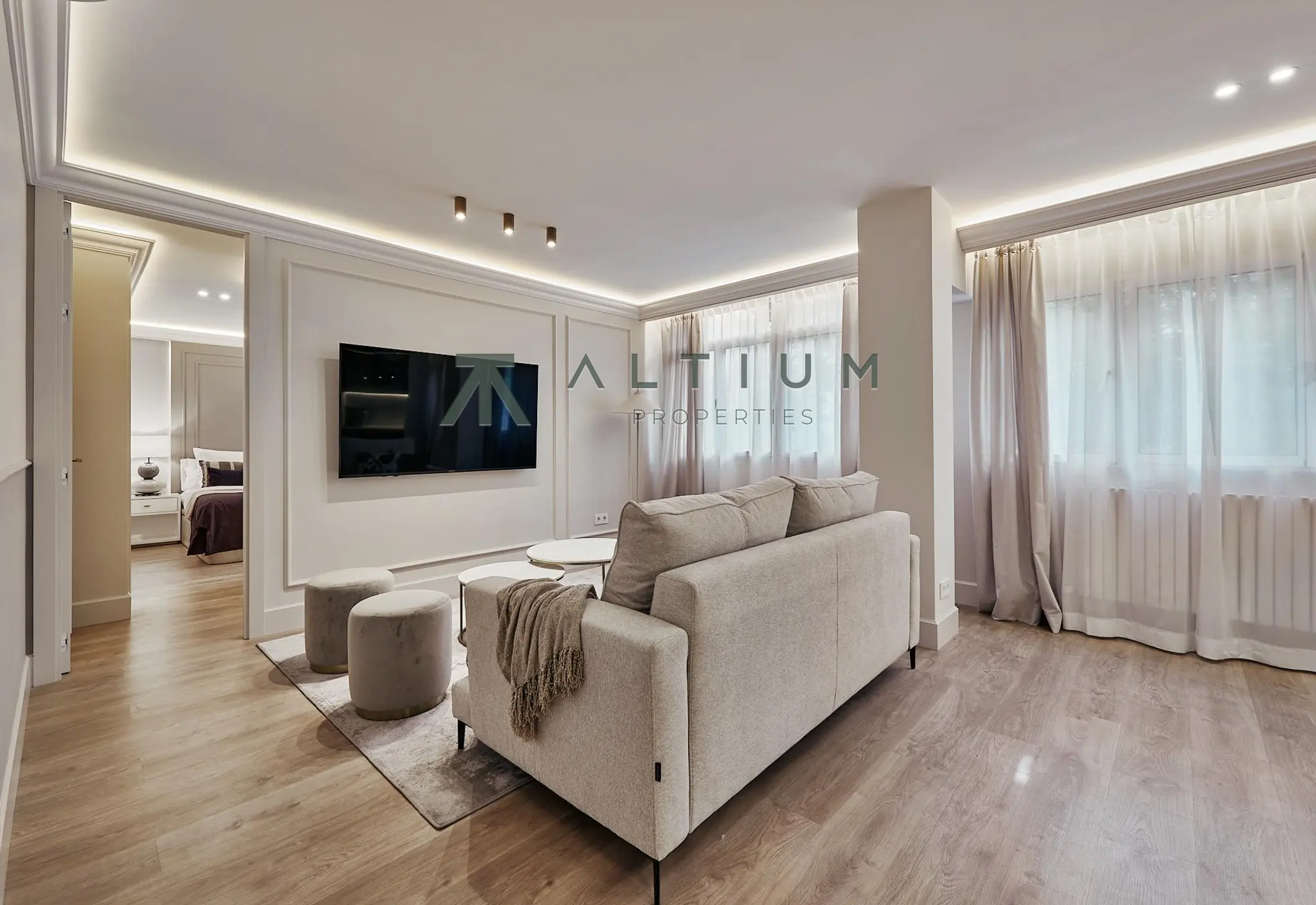 Piso de 3 dormitorios y 150 m2 en Barrio de Salamanca - Goya en venta — Garaje y amplitud en el corazón de Goya