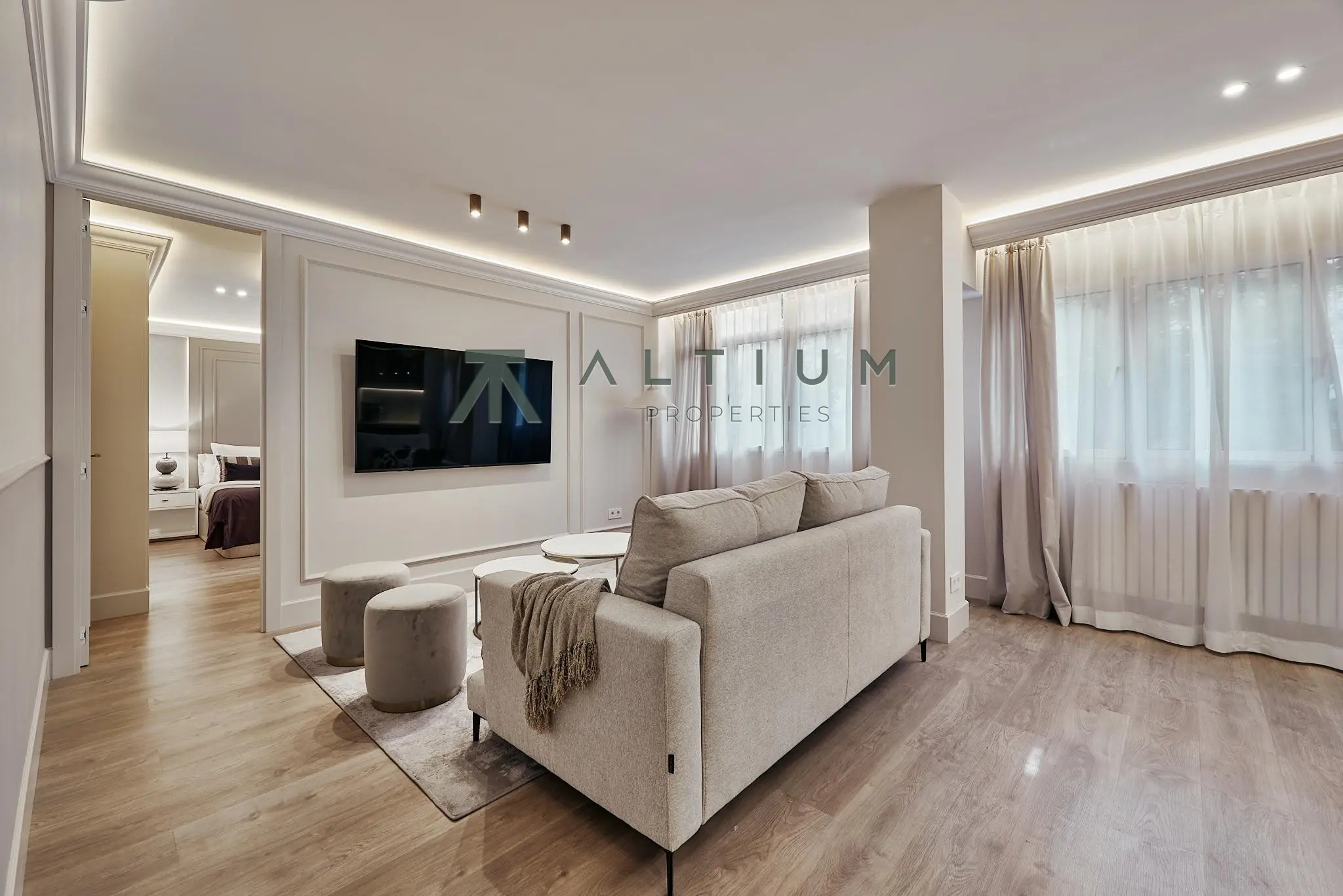 Piso de 3 dormitorios y 150 m2 en Barrio de Salamanca - Goya en venta — Garaje y amplitud en el corazón de Goya