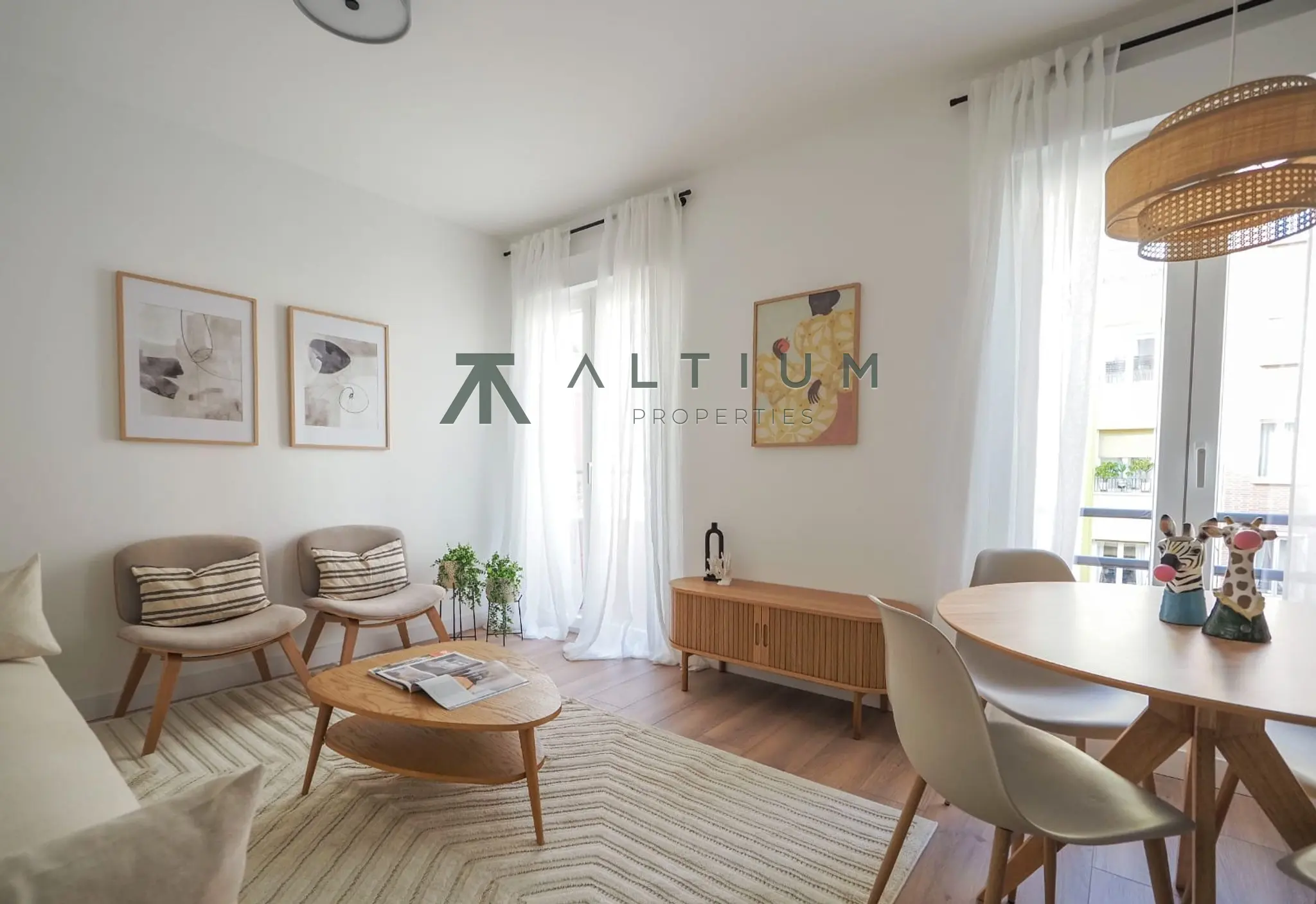 Diseño contemporáneo y tres dormitorios en Ríos Rosas