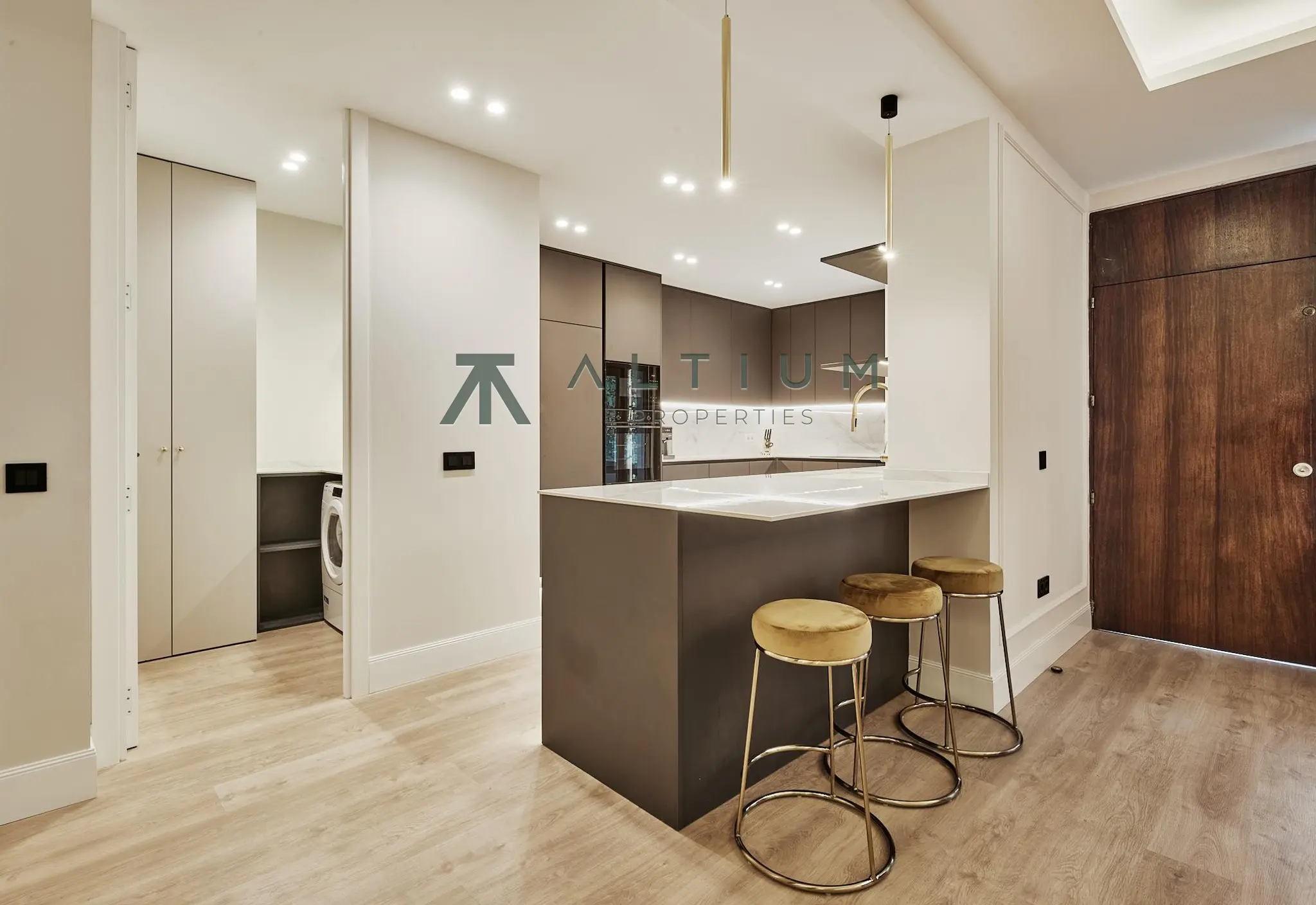 Three bedrooms and a terrace in Castellana