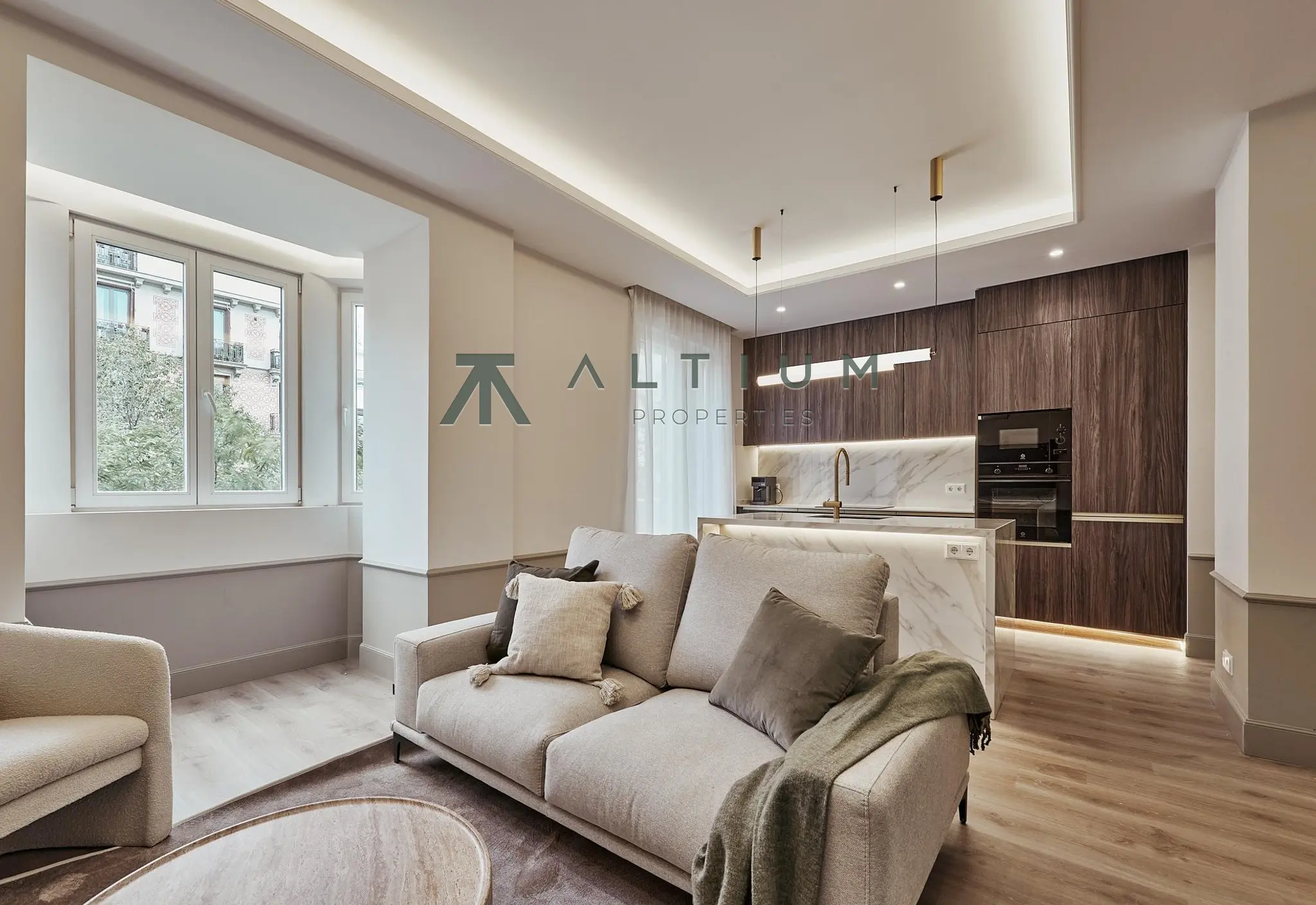 Piso de 3 dormitorios y 162 m2 en Barrio de Salamanca - Goya en venta — Arquitectura clásica y confort actual en Goya