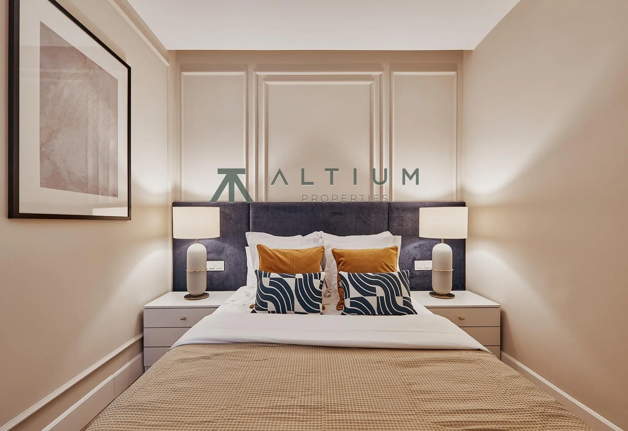 Interior en Palacio — Ático con terraza privada en el centro de Madrid (18 de 44)
