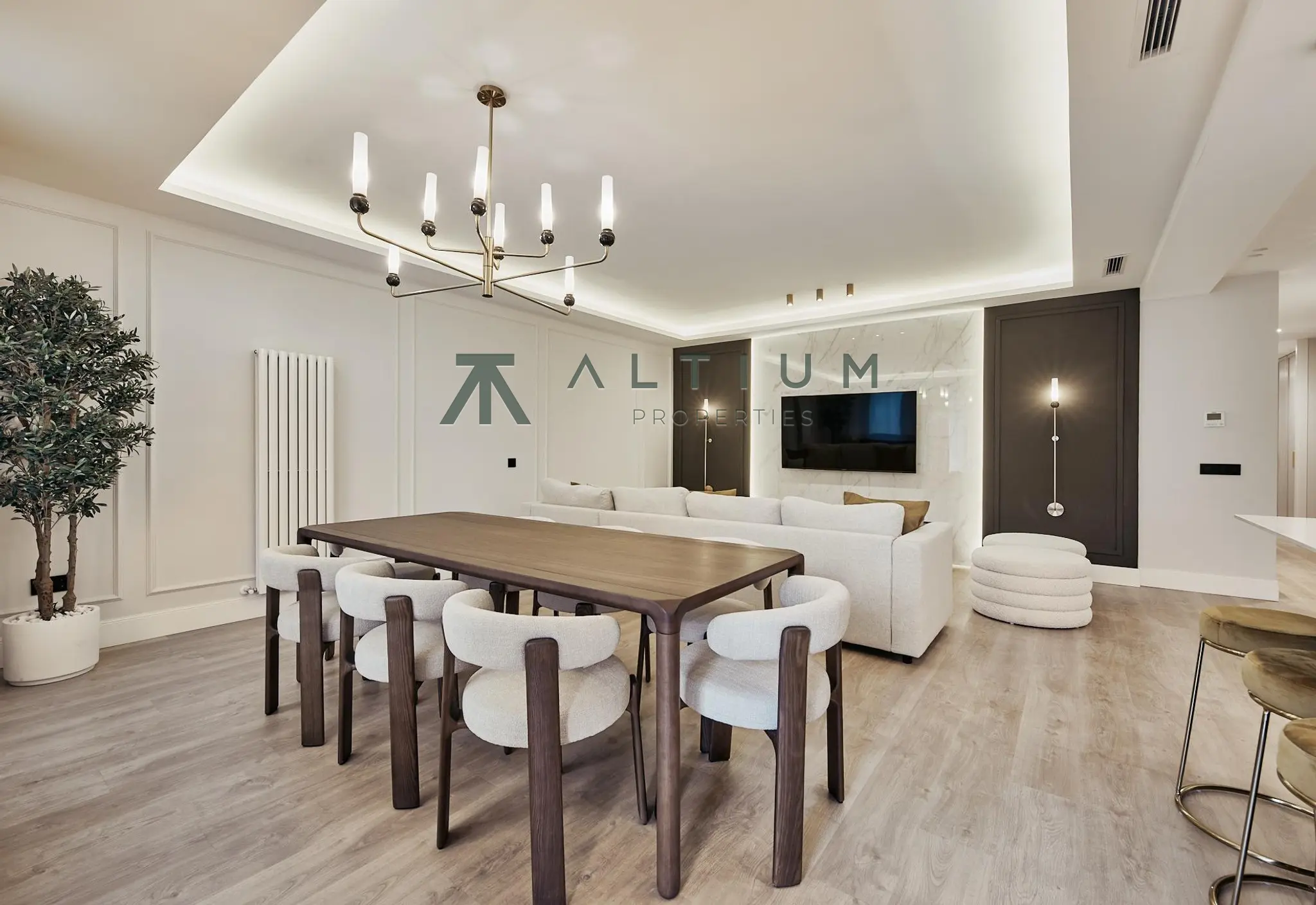 Three bedrooms and a terrace in Castellana