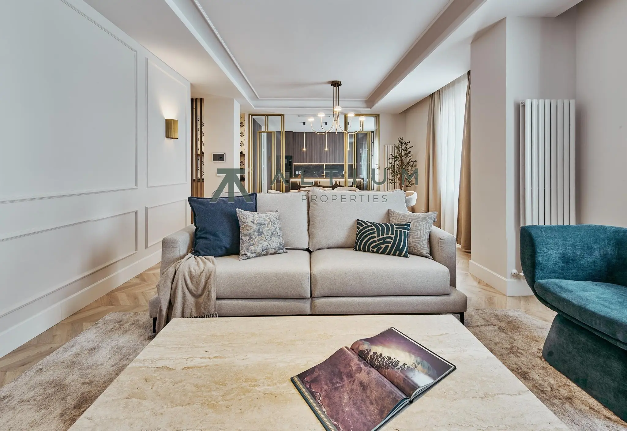 Interior en Lista — Amplitud interior y confort privado en Lista (5 de 30)