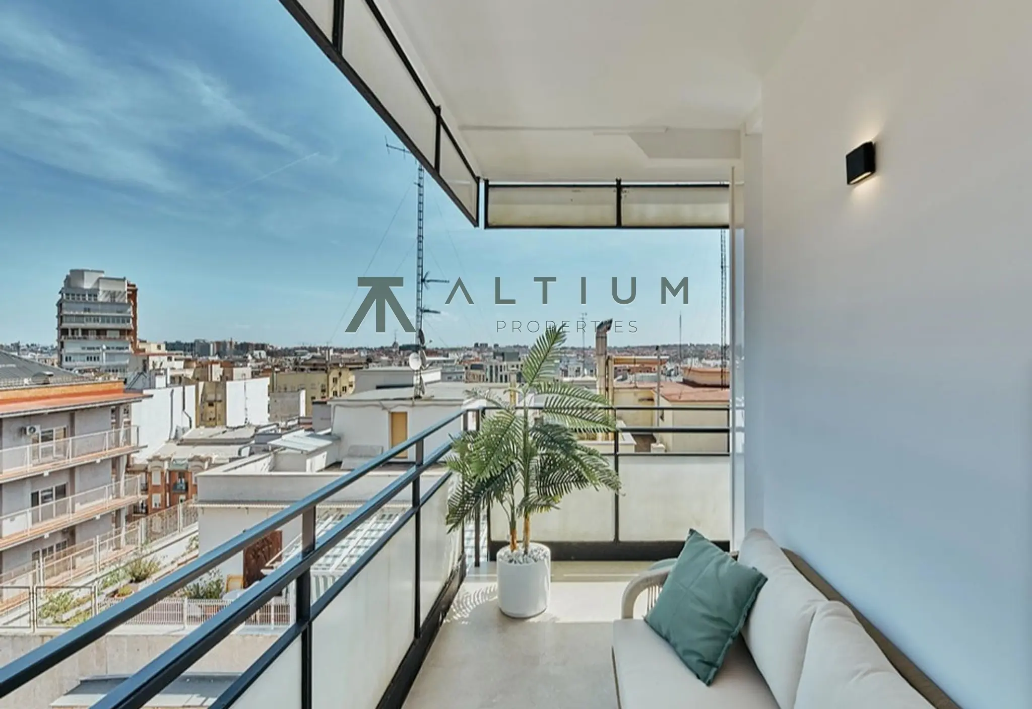 Interior en Lista — Duodécima planta de 146 m² con terrazas en Lista (4 de 16)