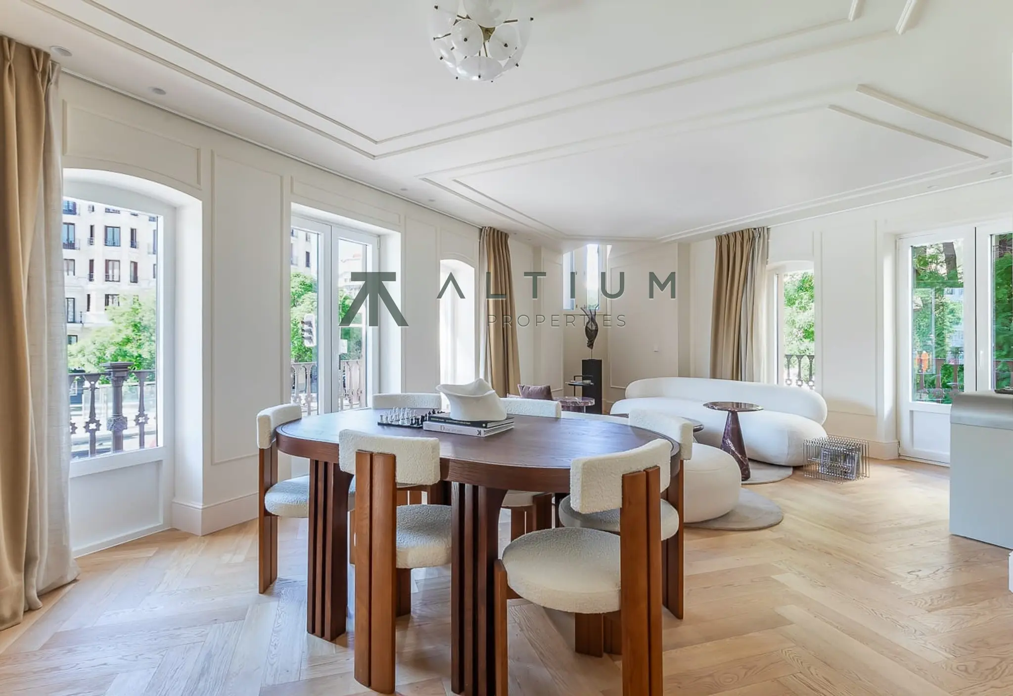 Piso de 3 dormitorios y 182 m2 en Barrio de Salamanca - Goya en venta — Luz sur y equilibrio residencial en Goya