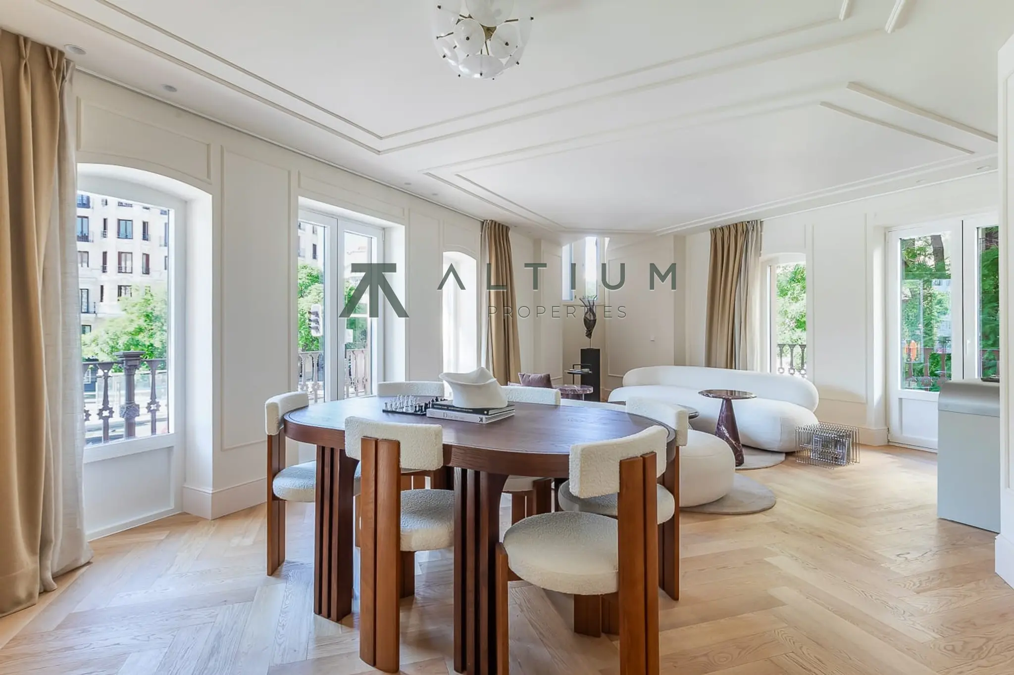 Piso de 3 dormitorios y 182 m2 en Barrio de Salamanca - Goya en venta — Luz sur y equilibrio residencial en Goya