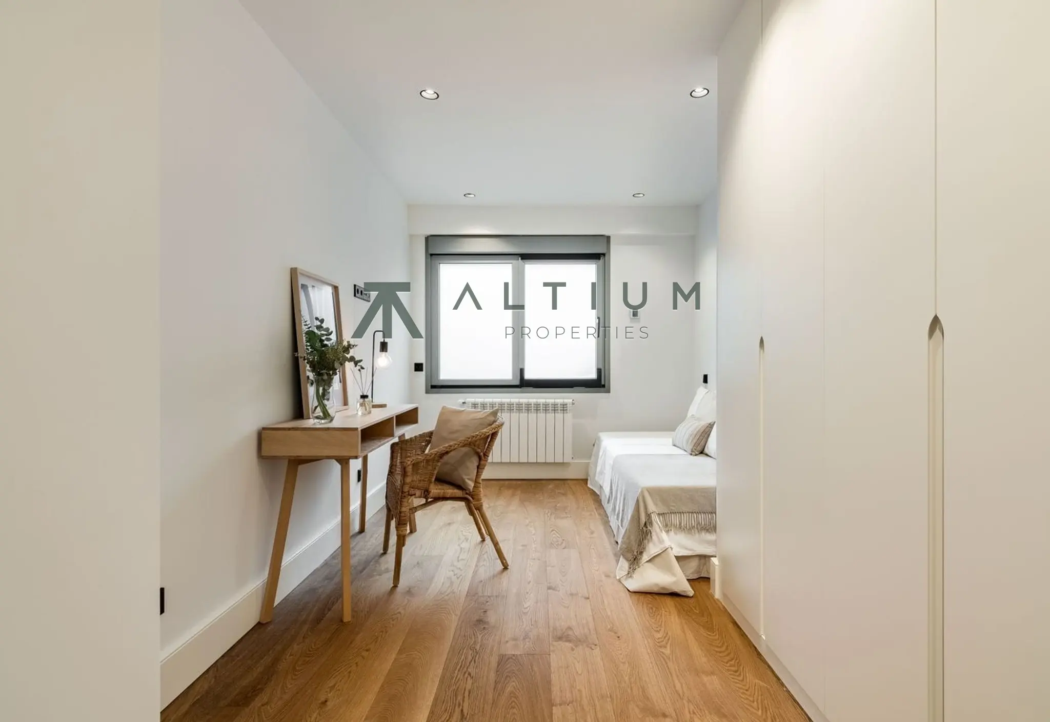 Interior en Lista — Amplitud y conexión exterior en Lista (14 de 21)