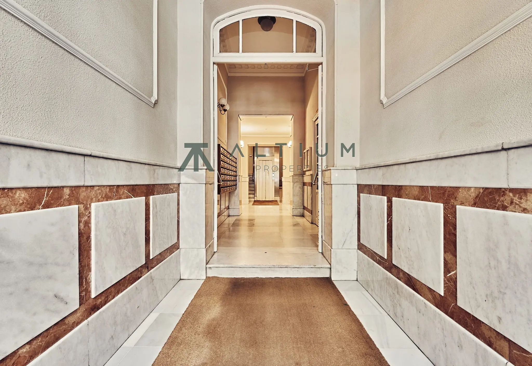 57 m² con una distribución sorprendentemente completa en Castellana