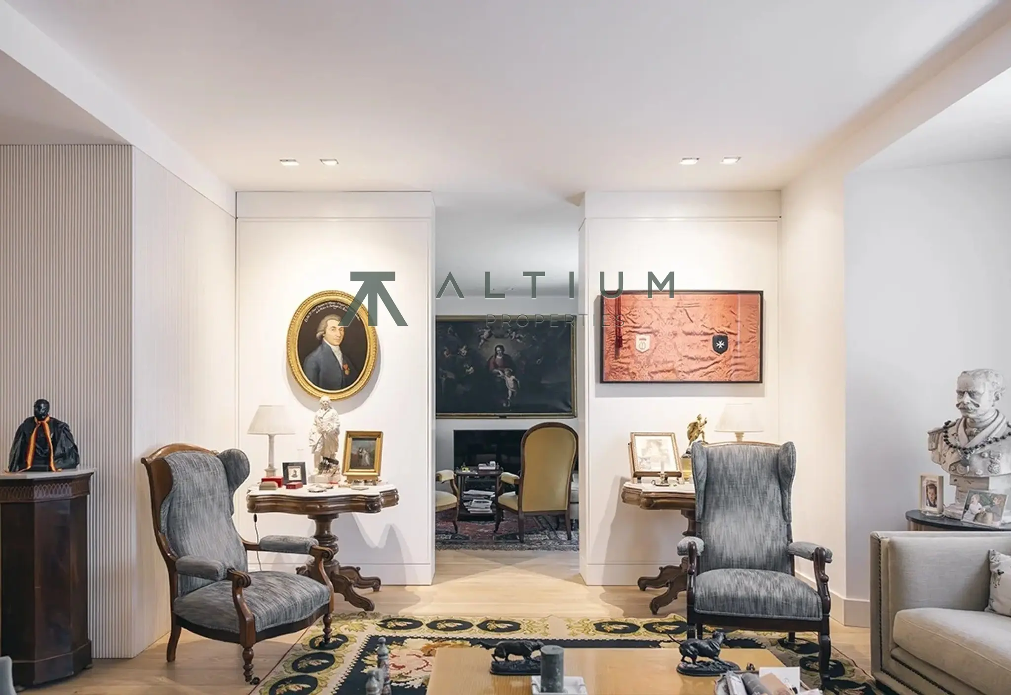 Una gran vivienda con terraza y tres ambientes de día en Núñez de Balboa
