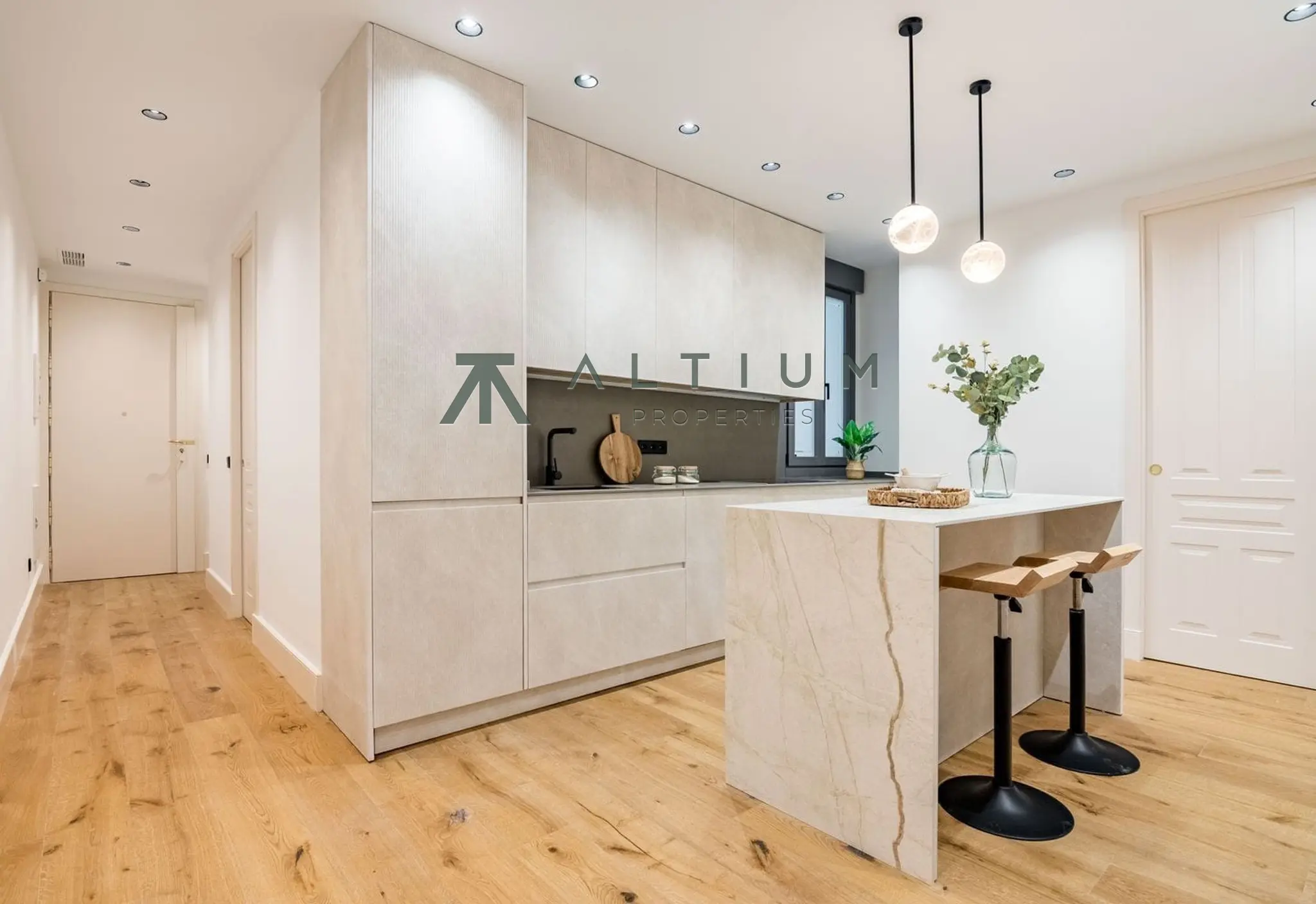 Interior en Ibiza — Pieza clásica de 101 m² a pasos del Retiro (6 de 19)