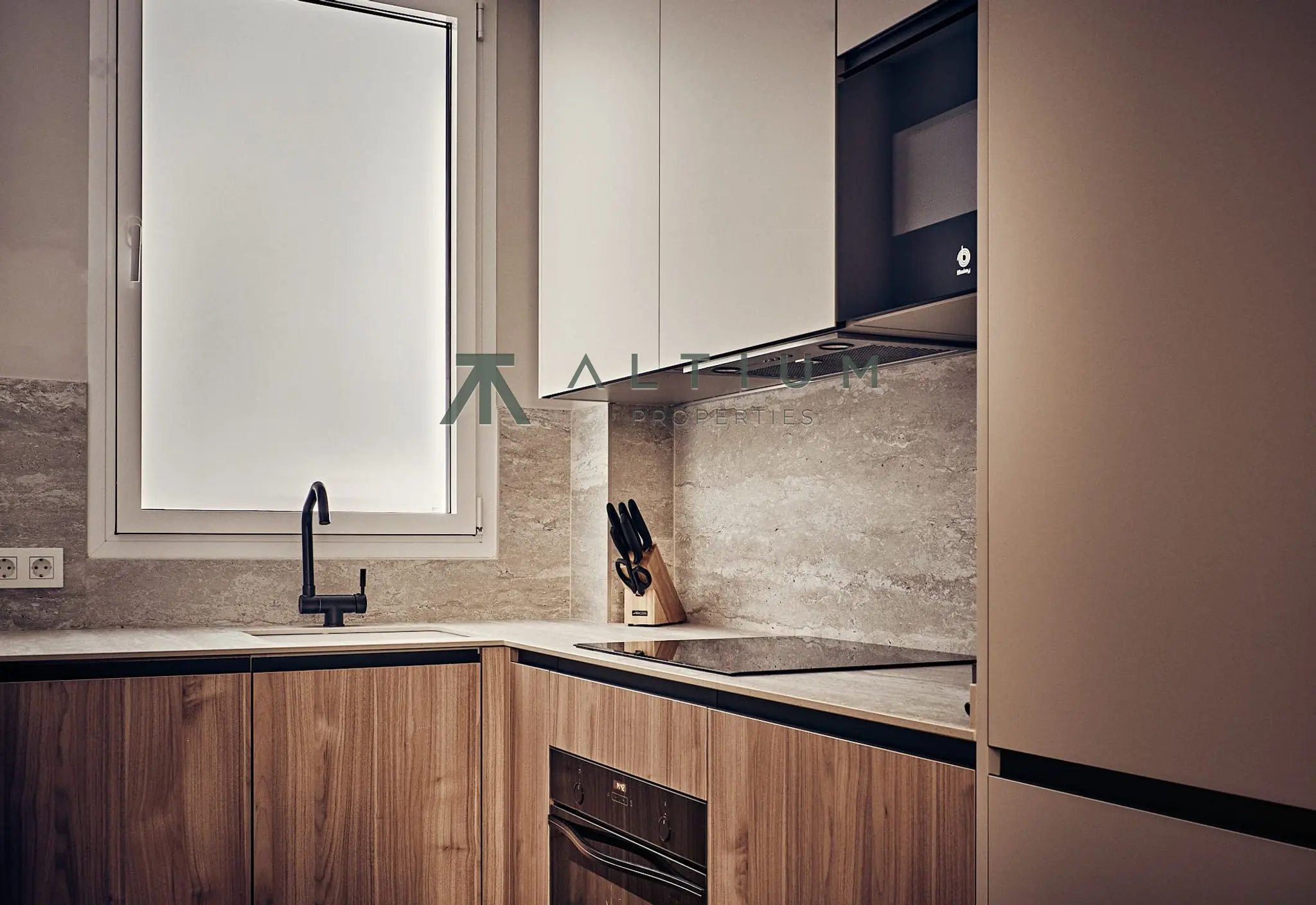 35 m² convertidos en una casa de dos dormitorios