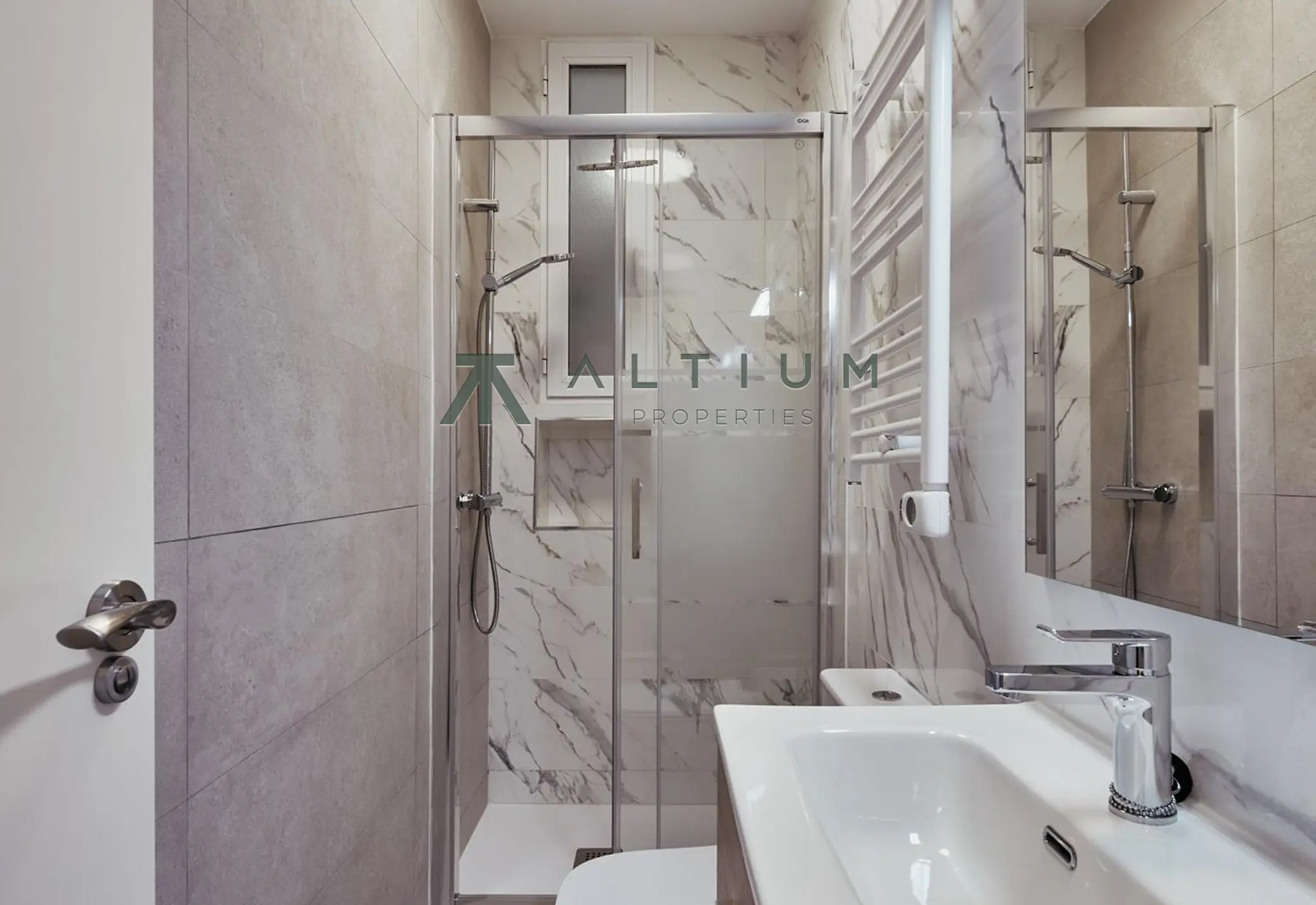 44 m² convertidos en una vivienda de dos dormitorios en Goya