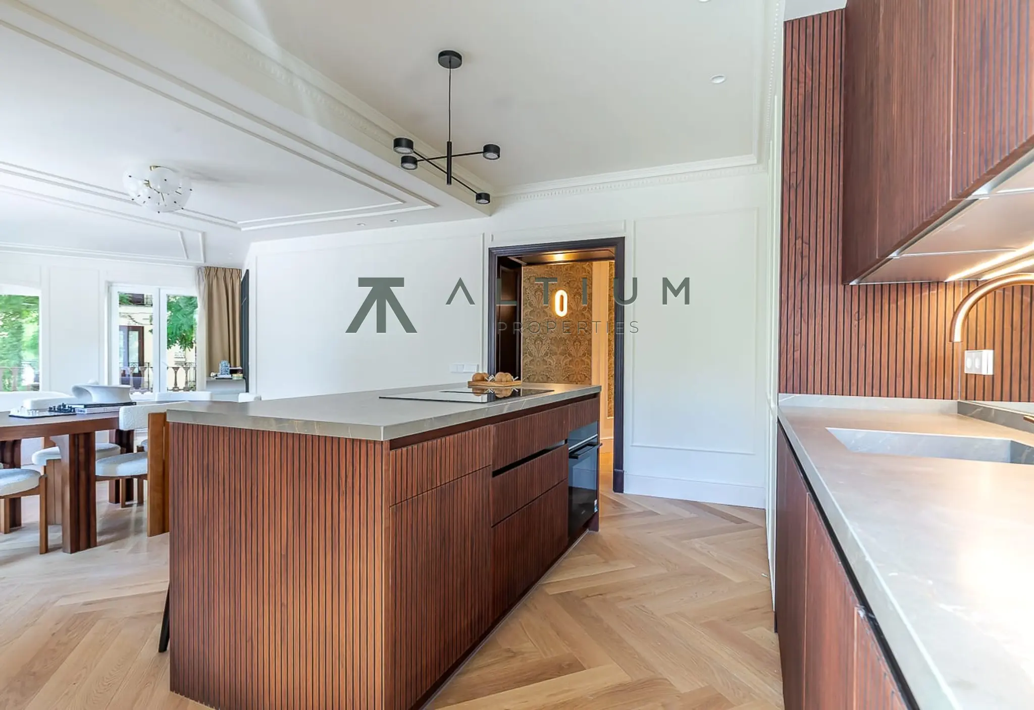 Interior en Goya — Luz sur y equilibrio residencial en Goya (12 de 42)