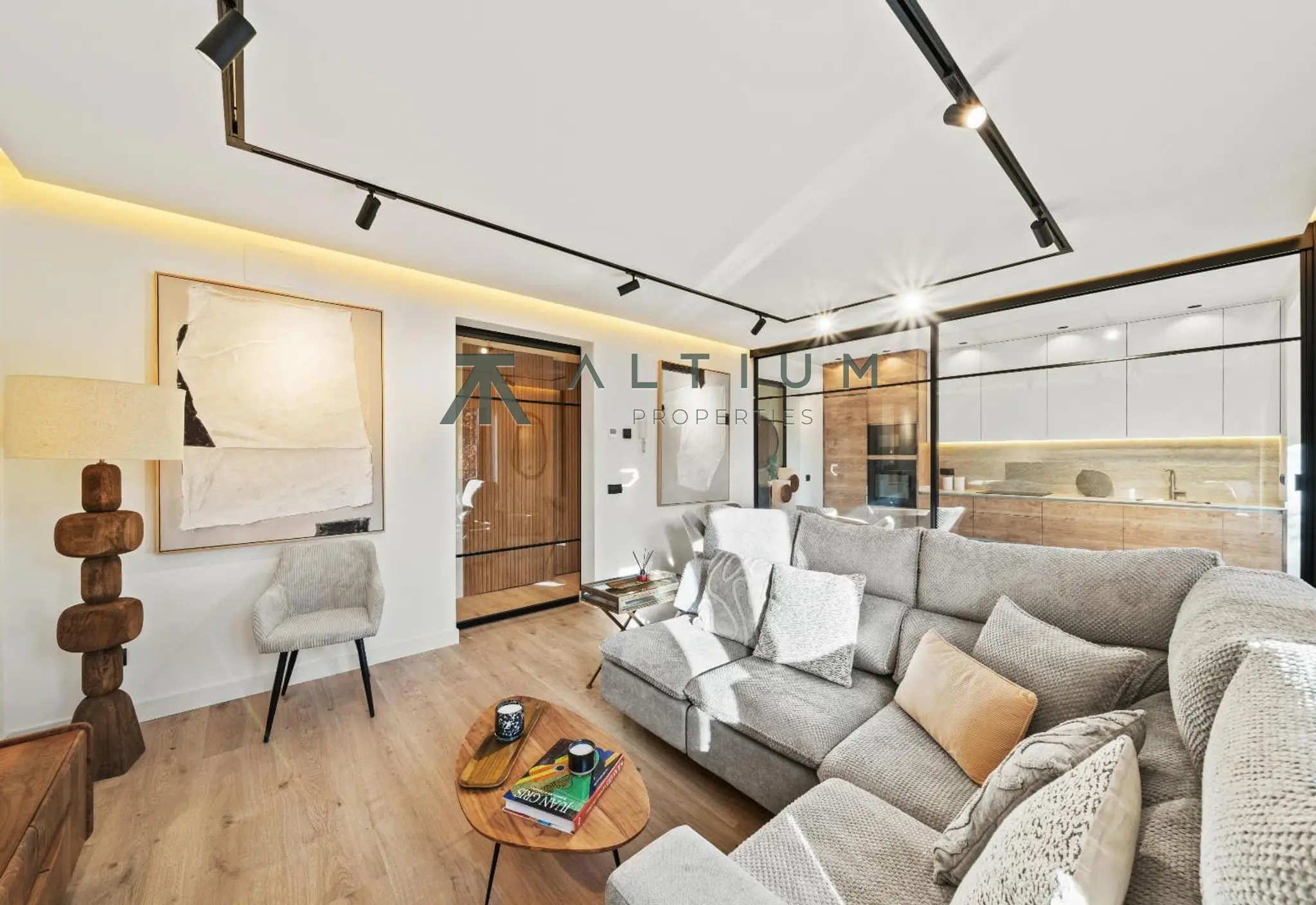 Interior en Argüelles — Calma residencial junto al Parque del Oeste (5 de 36)