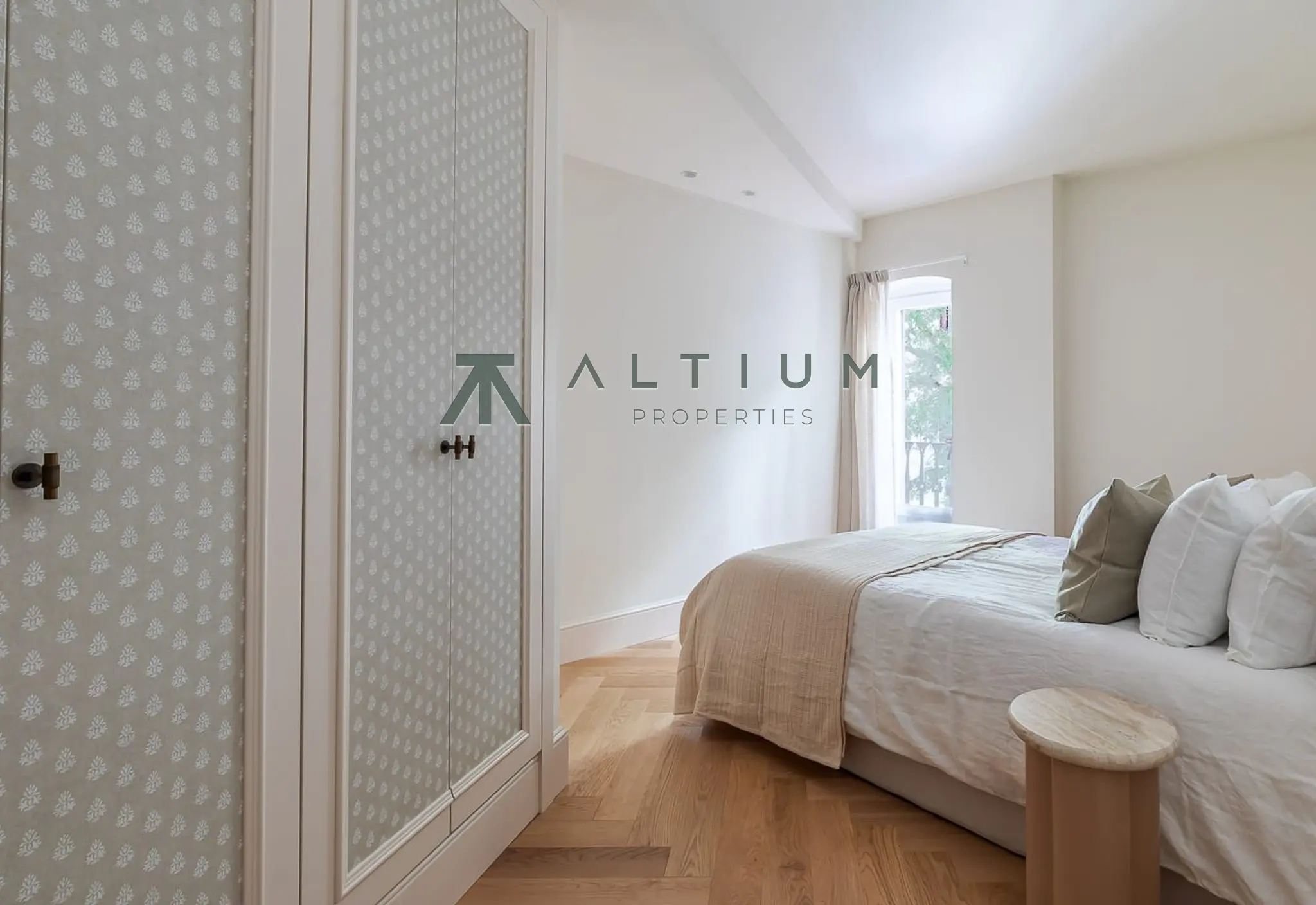 Interior en Goya — Luz sur y equilibrio residencial en Goya (39 de 42)