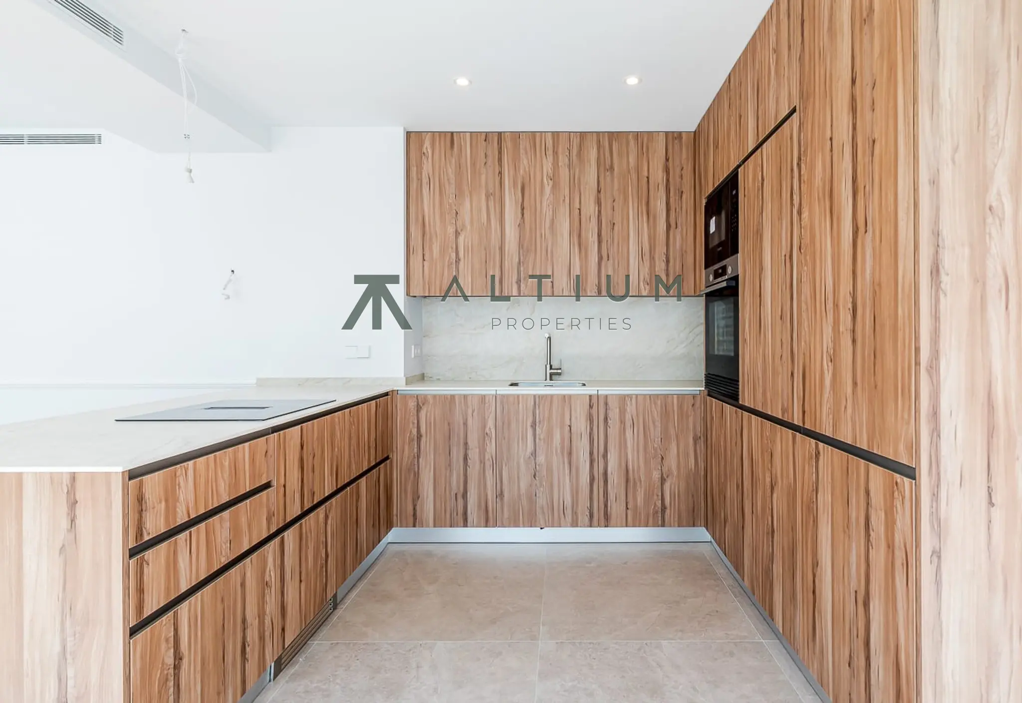 Interior en Lista — Finca clásica y vida urbana en La Latina (7 de 31)