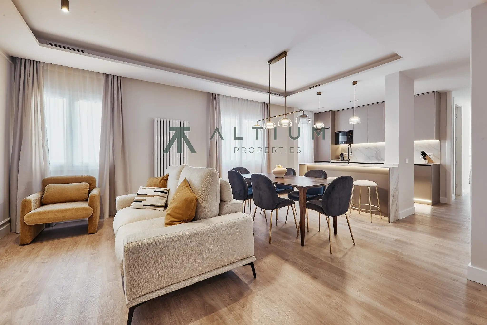 A serene contemporary fourth-floor home in Lista