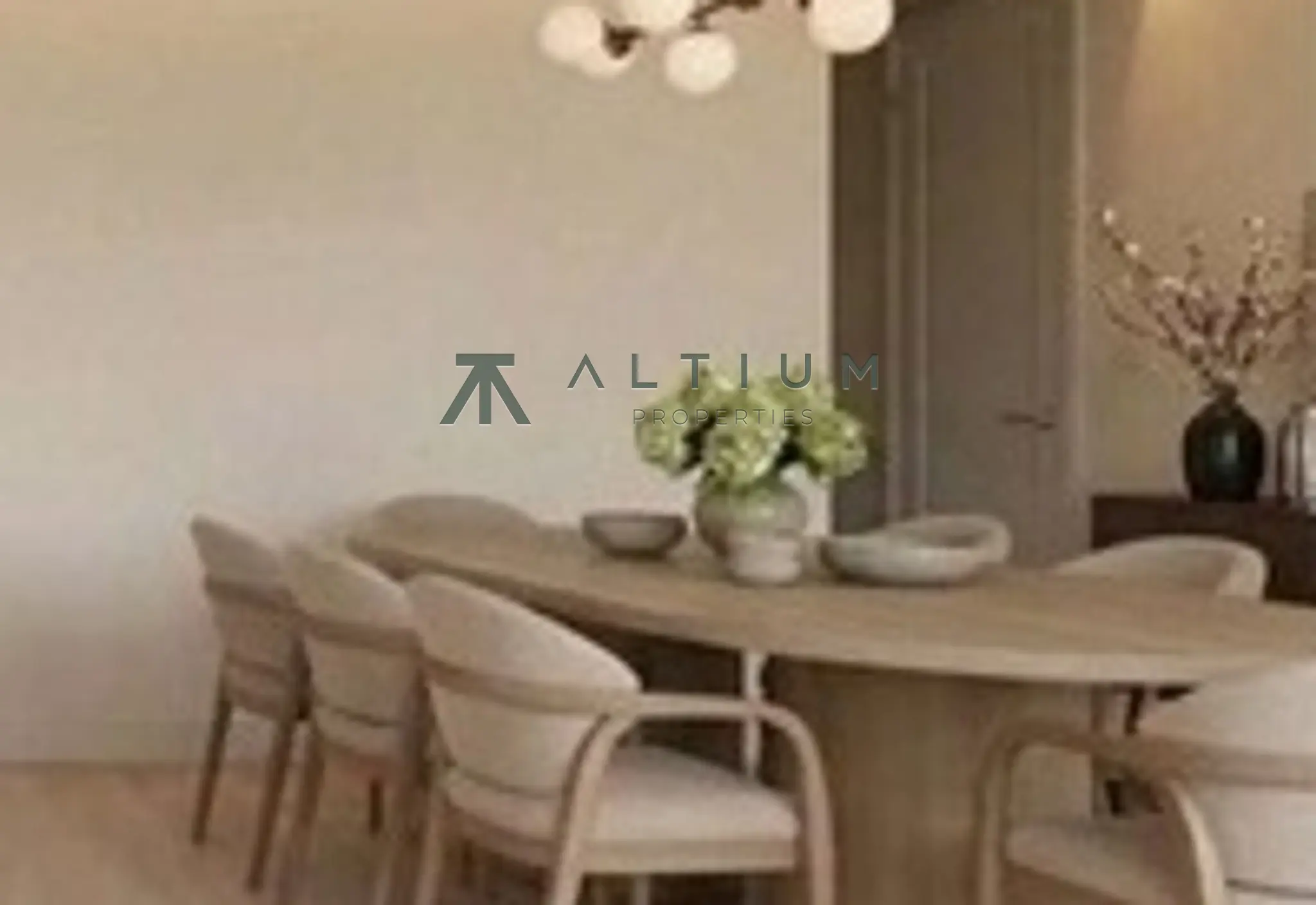 Una planta completa con tres balcones en Justicia