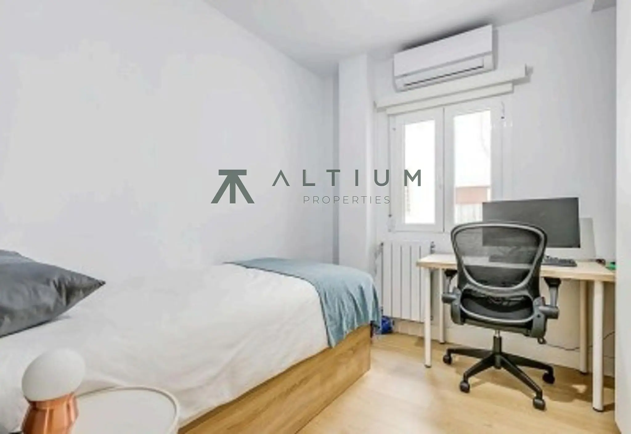 Interior en Almagro — Calma residencial y diseño contemporáneo en Chamberí (11 de 18)