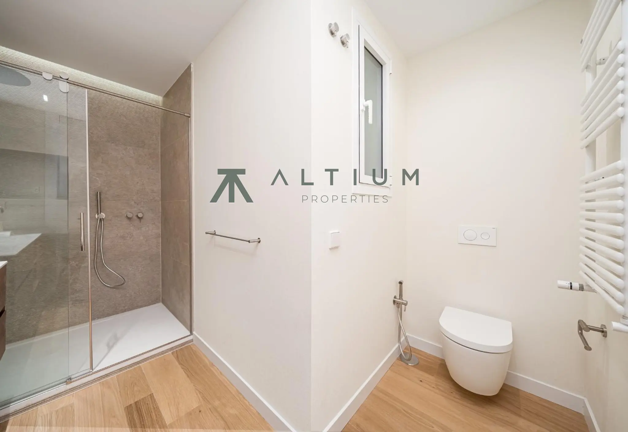 Tres suites, terraza y una cuarta estancia flexible en Almagro