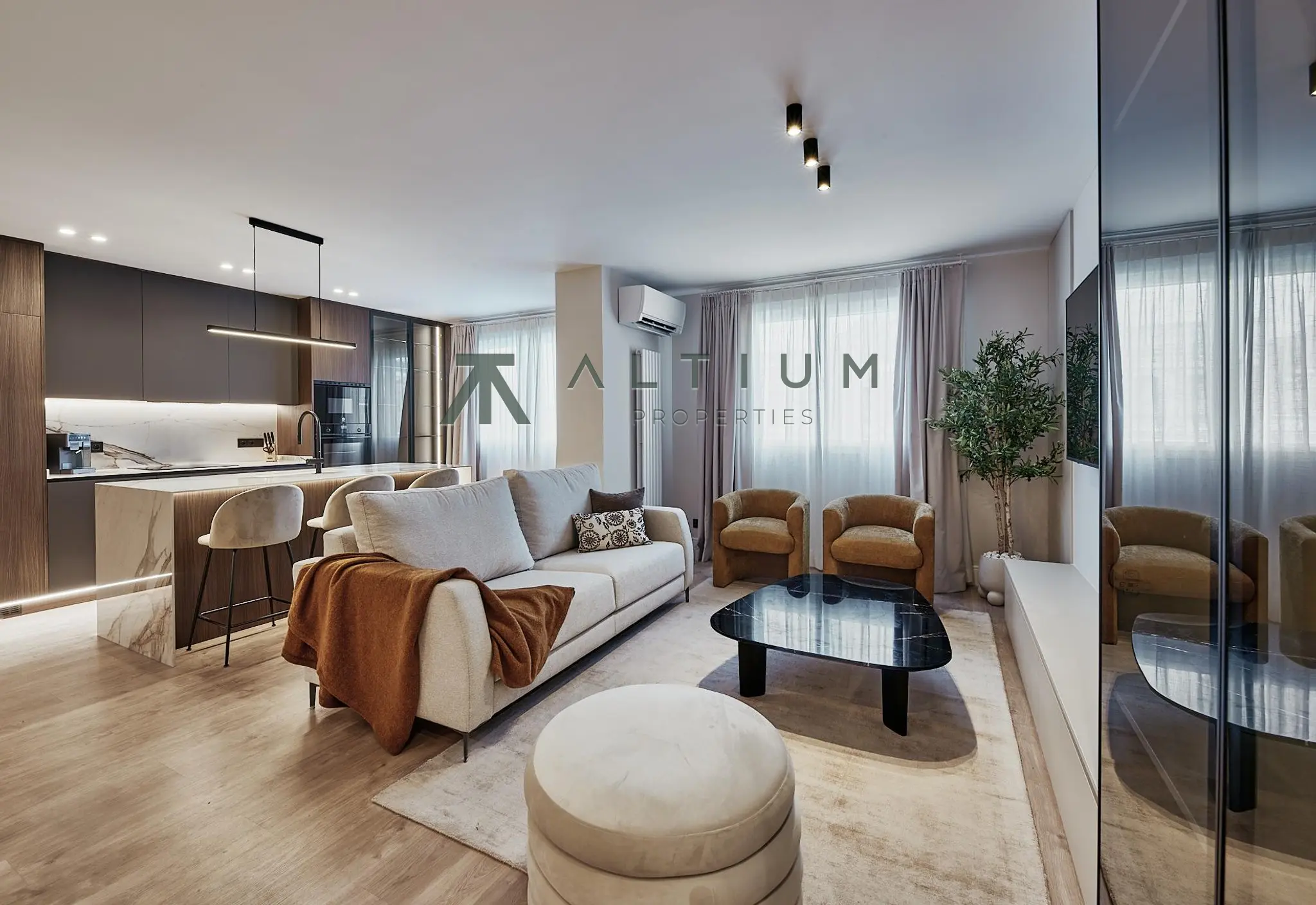Interior en Lista — Garaje, trastero y luz sur en Lista (3 de 22)