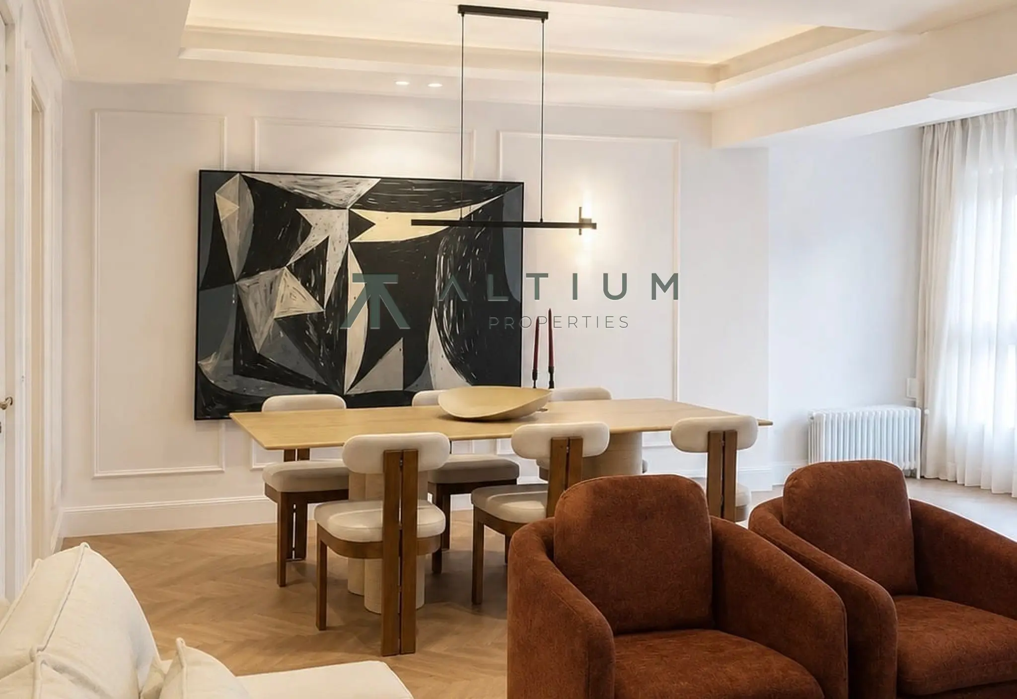 Cuatro suites y gran formato en Lista