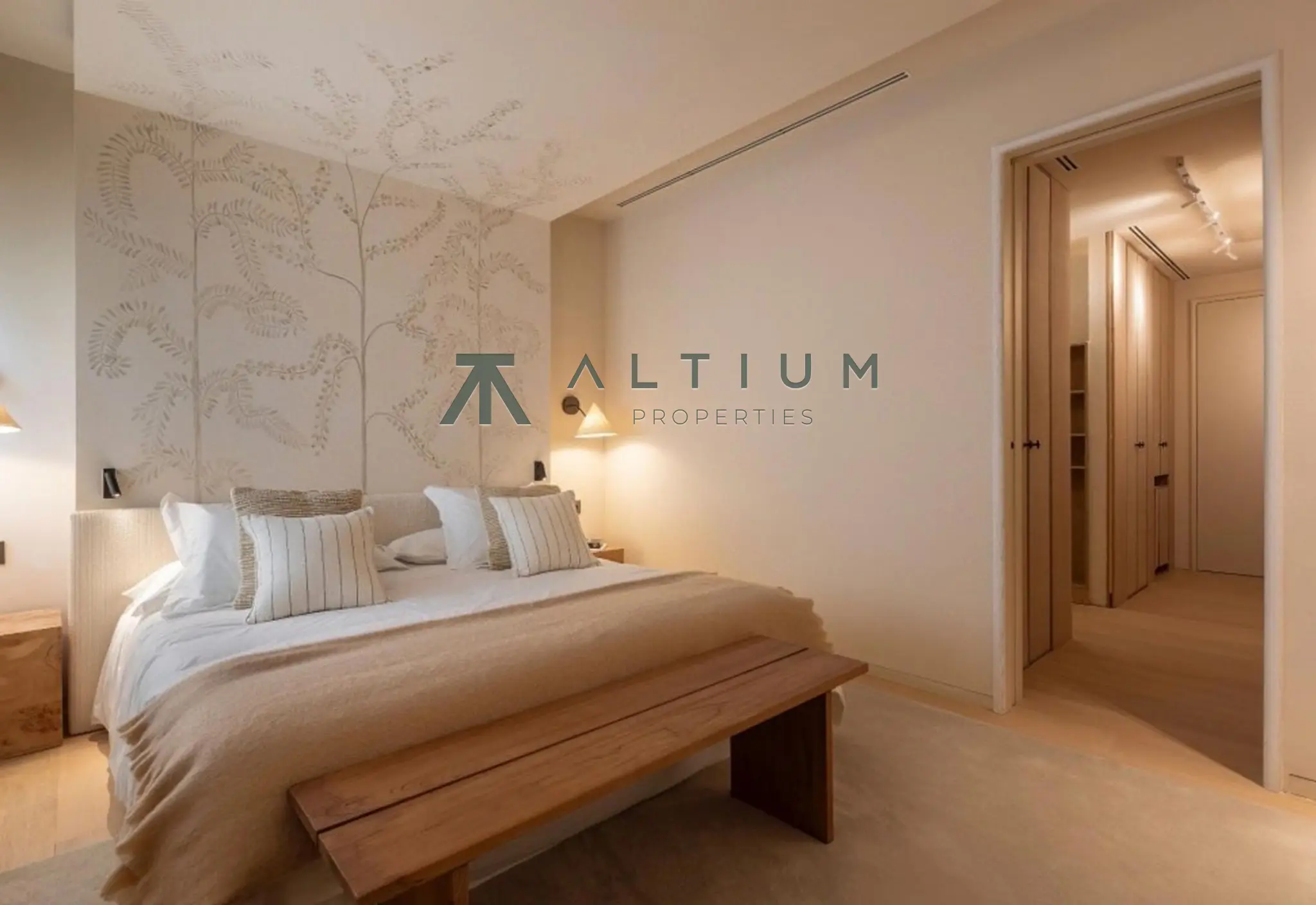 Interior en Castellana — Amplitud, terraza y vida sofisticada en Castellana (7 de 14)