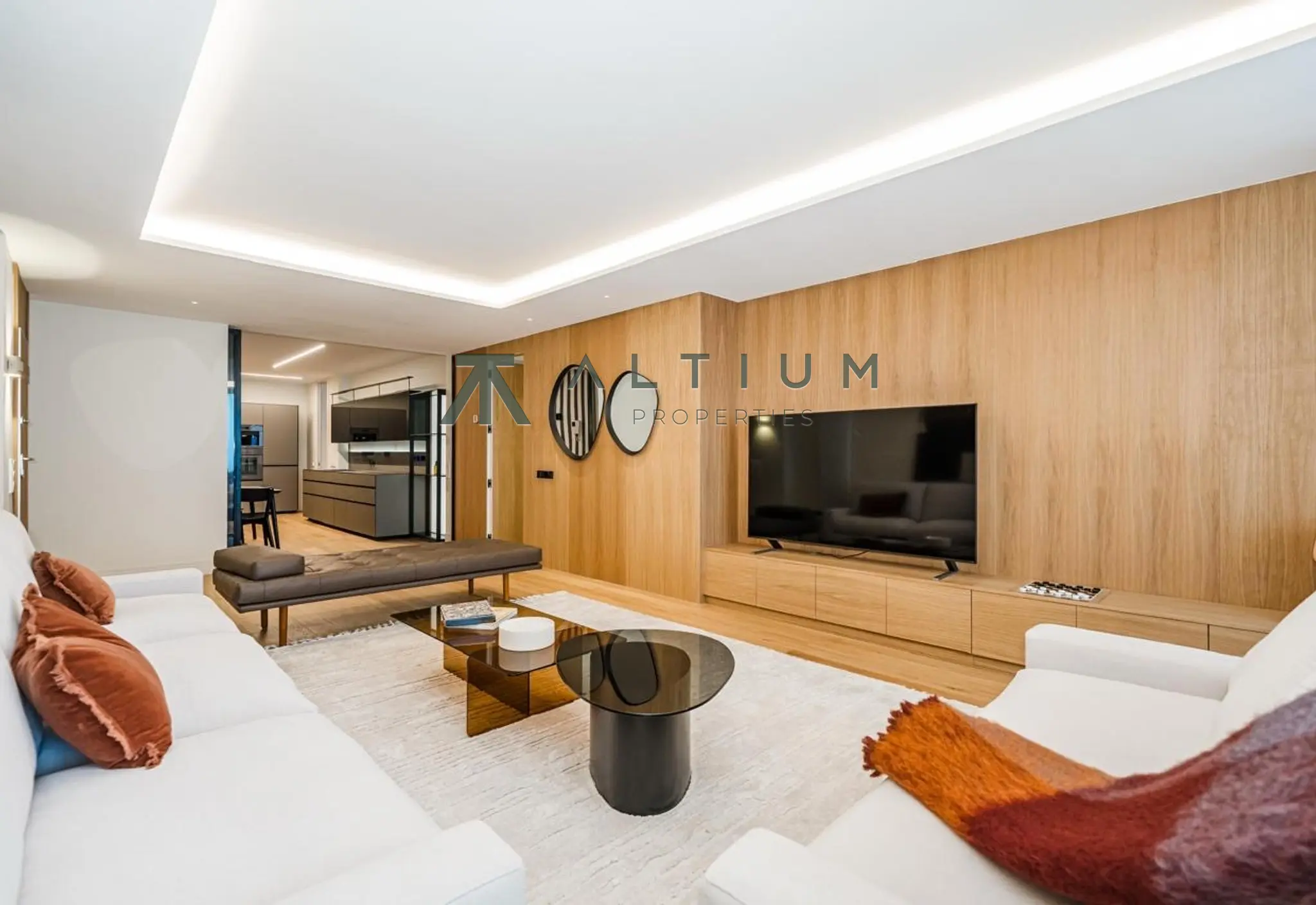 Dos suites y una tercera habitación frente al Retiro