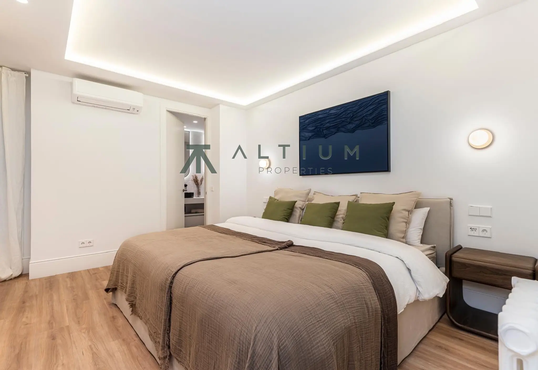 194 m² con tres suites y espacios exteriores